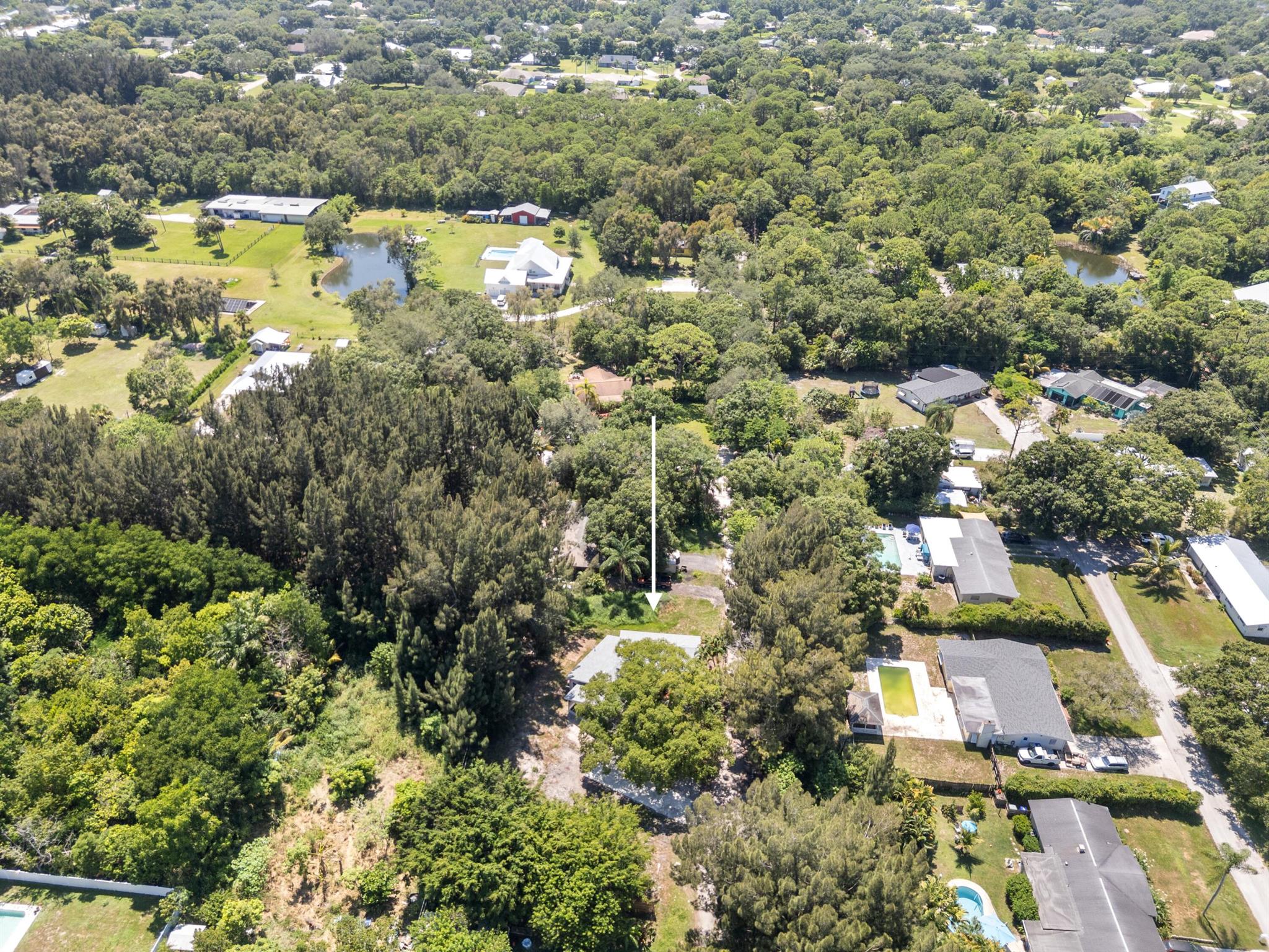 2735 6th Street, Vero Beach, FL, 32968/$329,900 3 2735 6th Street