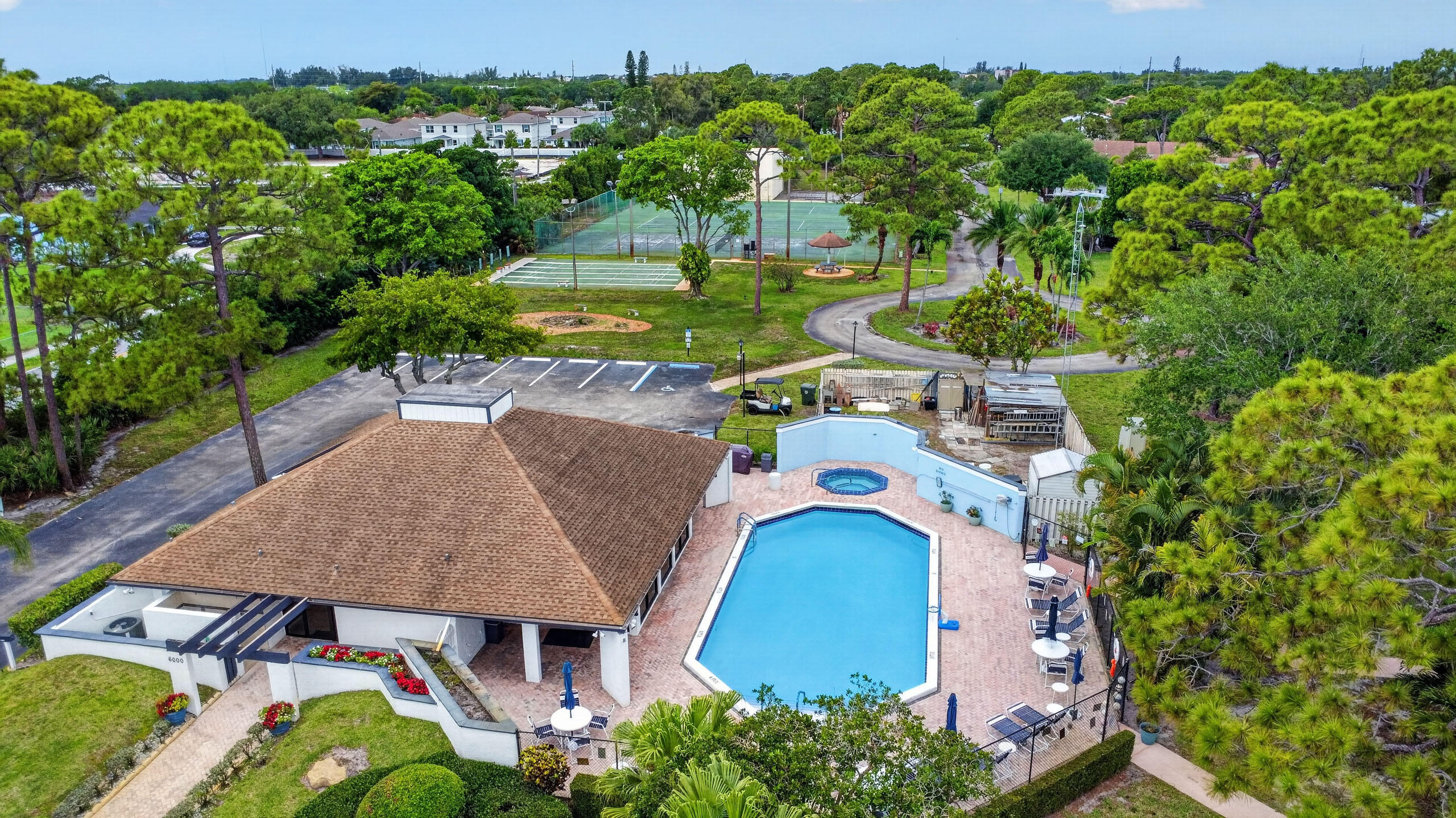 VILLAGES OF WOODLAKE 2 - Residential