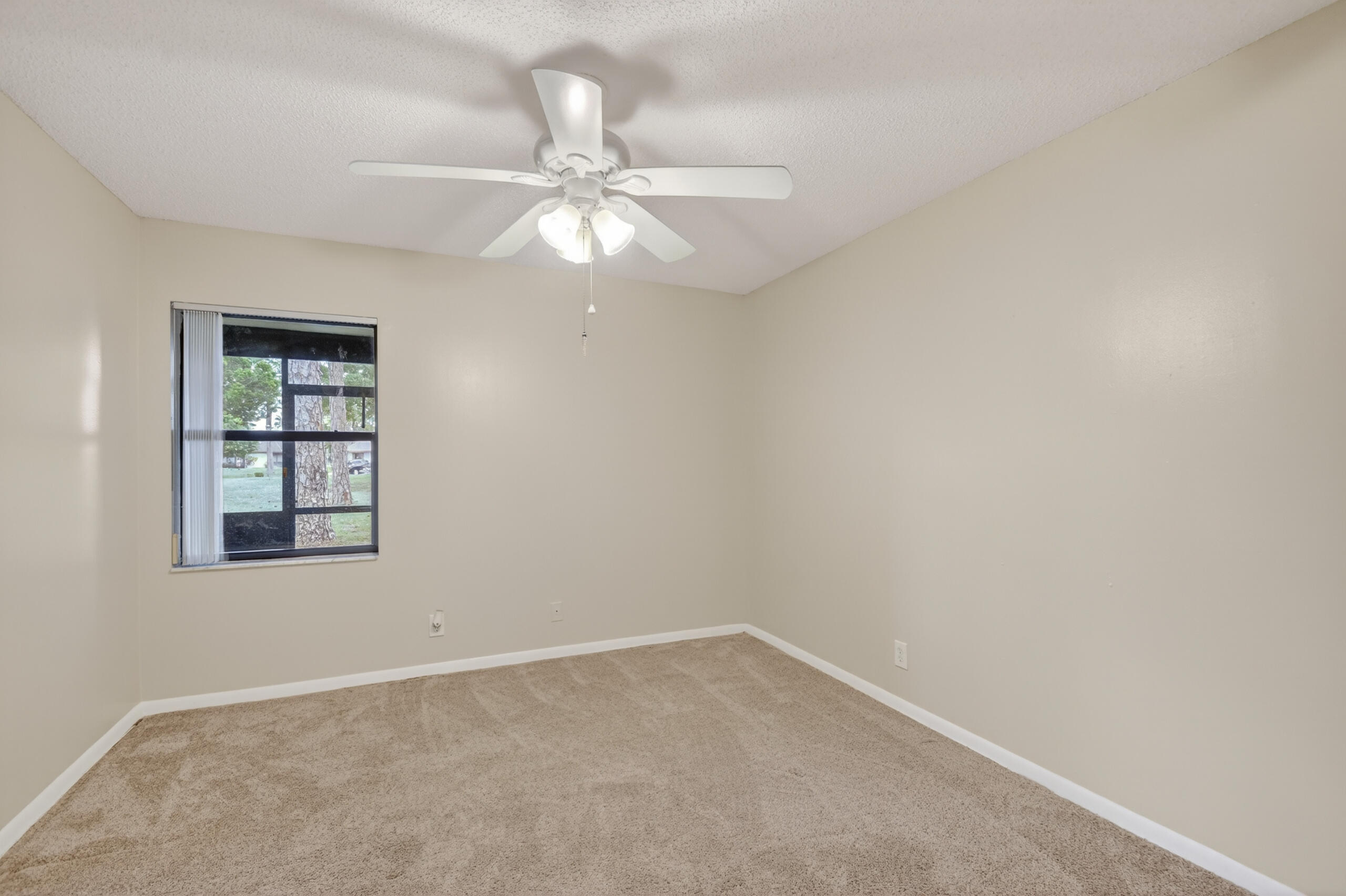 VILLAGES OF WOODLAKE 2 - Residential