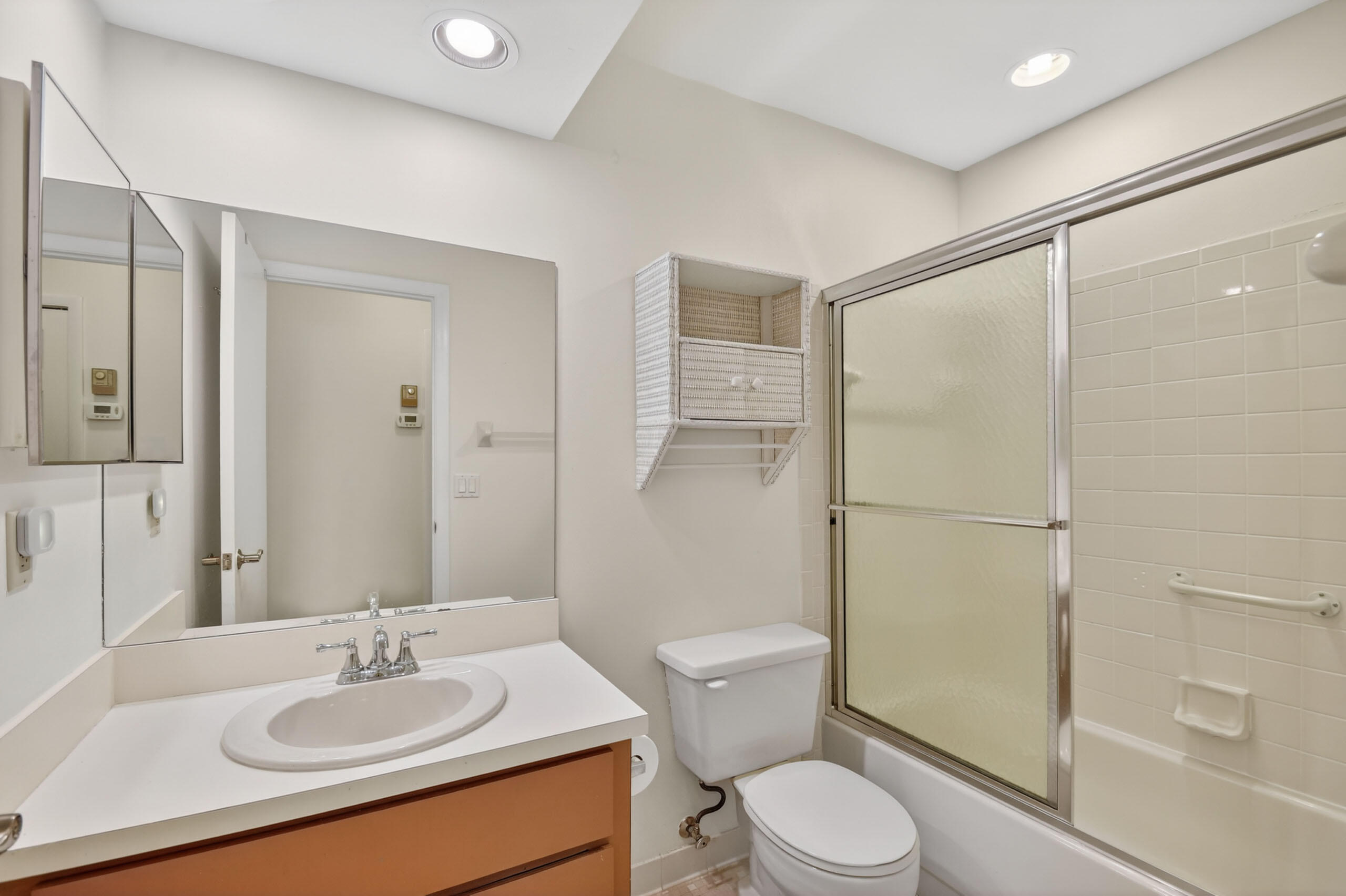 VILLAGES OF WOODLAKE 2 - Residential