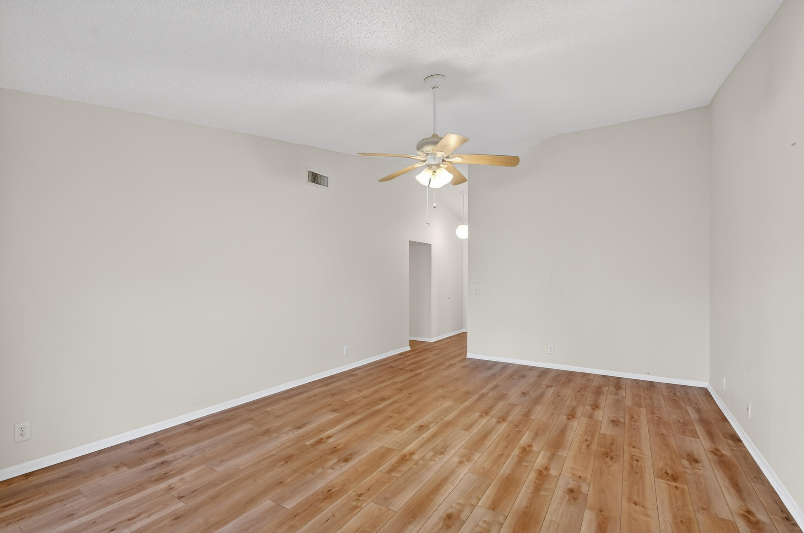 VILLAGES OF WOODLAKE 2 - Residential