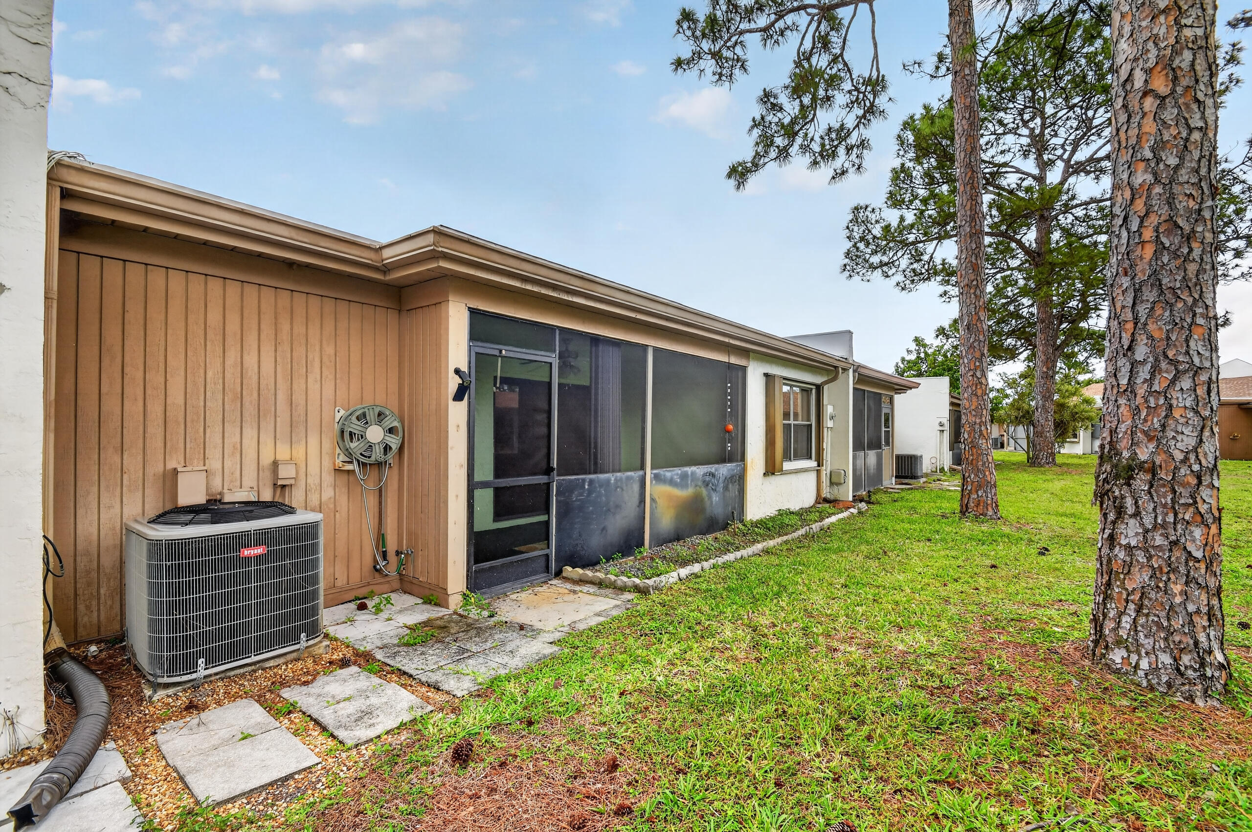 VILLAGES OF WOODLAKE 2 - Residential