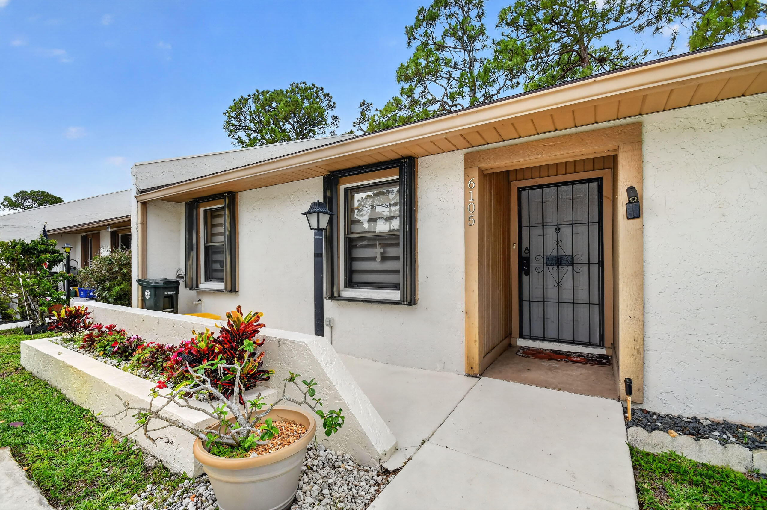 VILLAGES OF WOODLAKE 2 - Residential