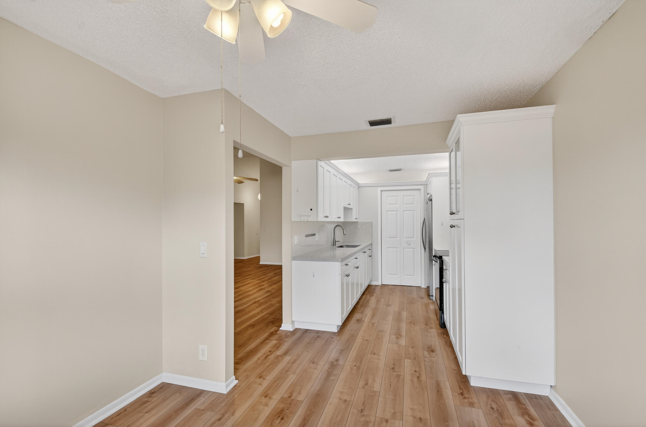 VILLAGES OF WOODLAKE 2 - Residential