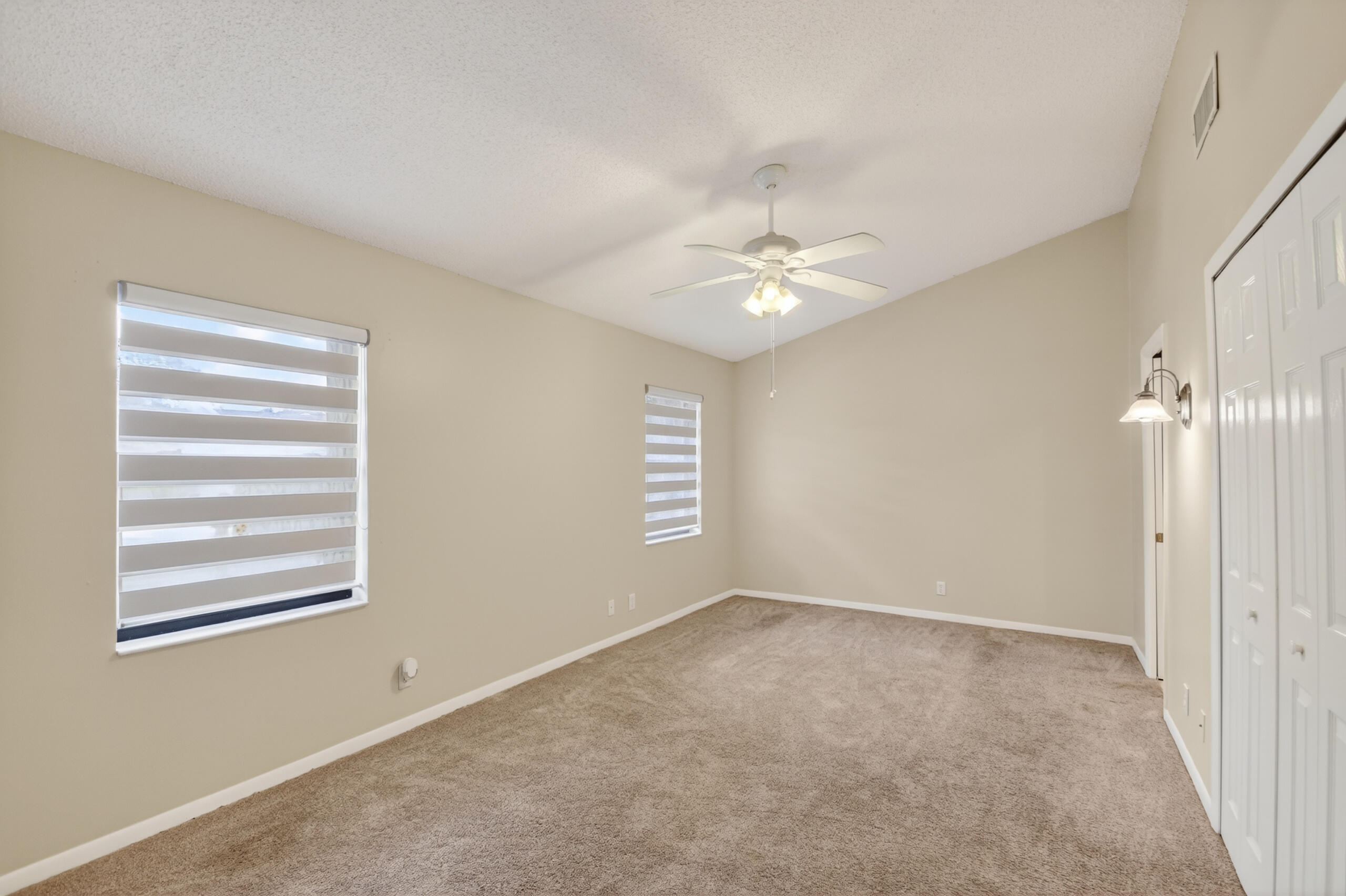 VILLAGES OF WOODLAKE 2 - Residential