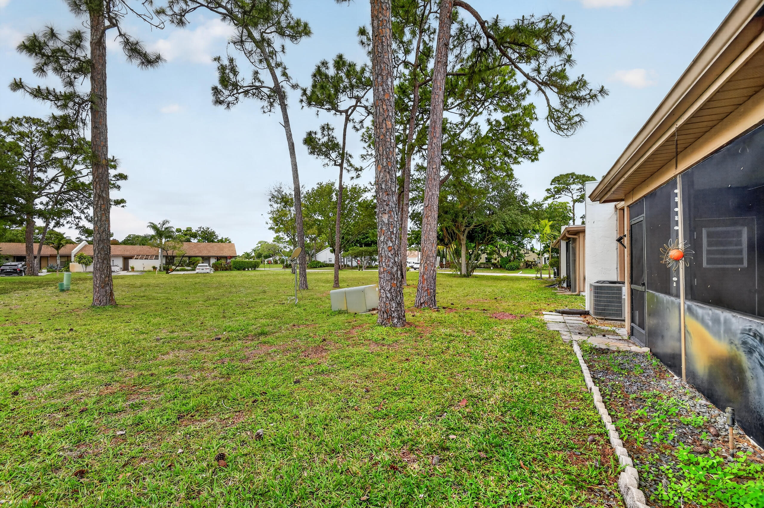 VILLAGES OF WOODLAKE 2 - Residential