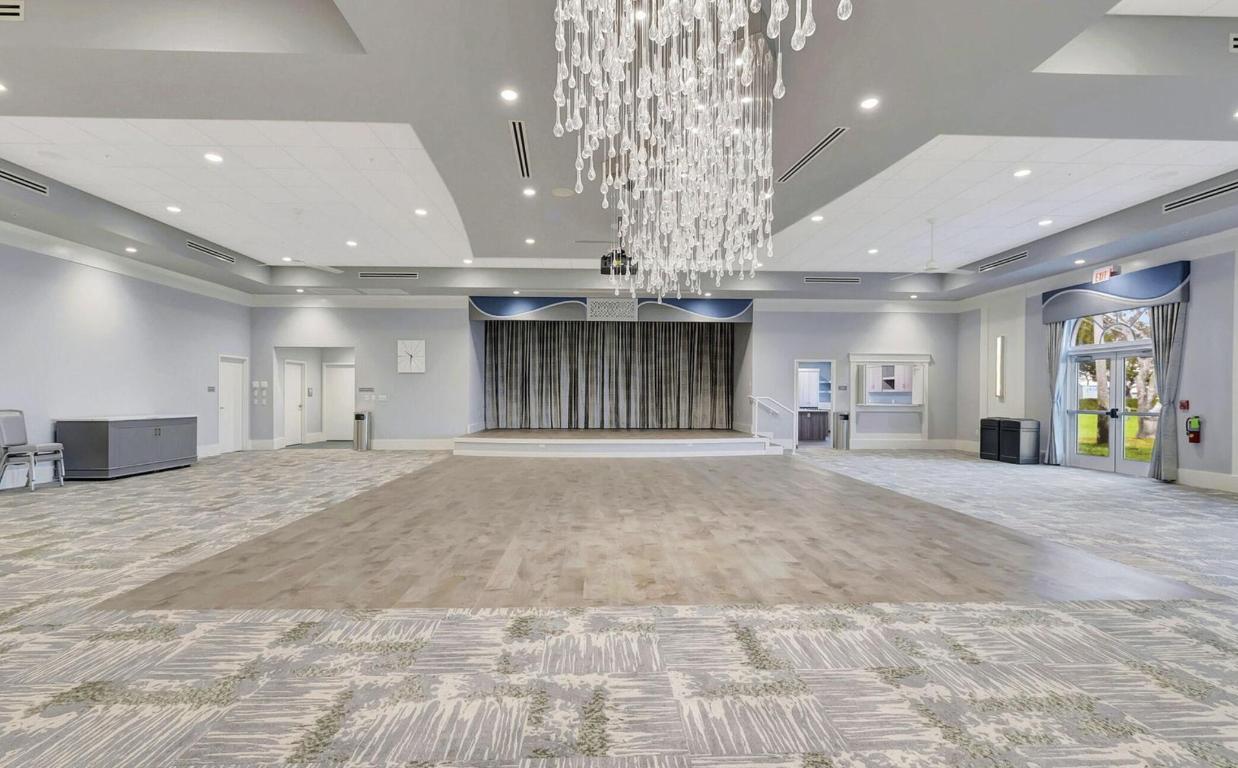 HUNTINGTON POINTE - Residential Lease