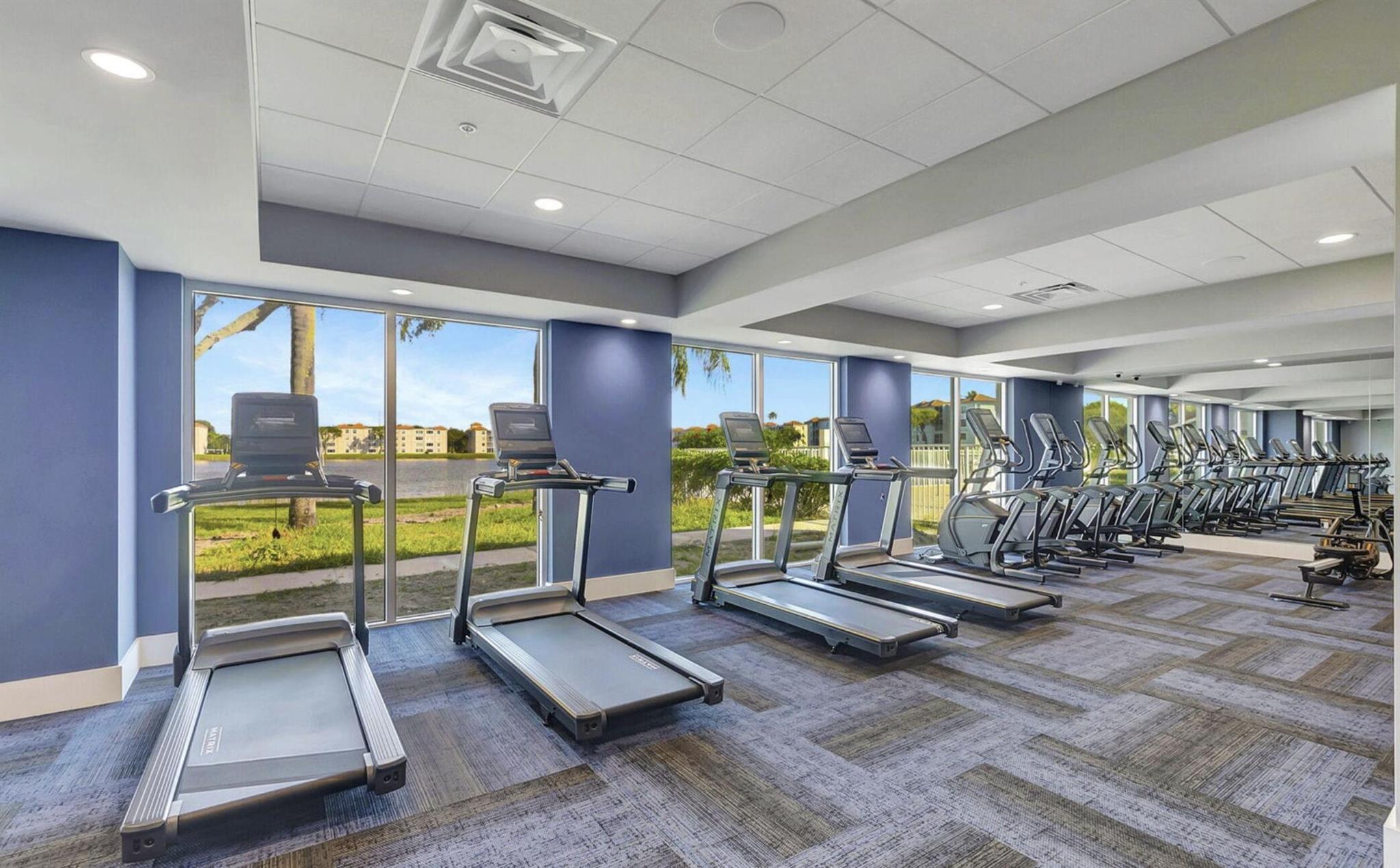 HUNTINGTON POINTE - Residential Lease