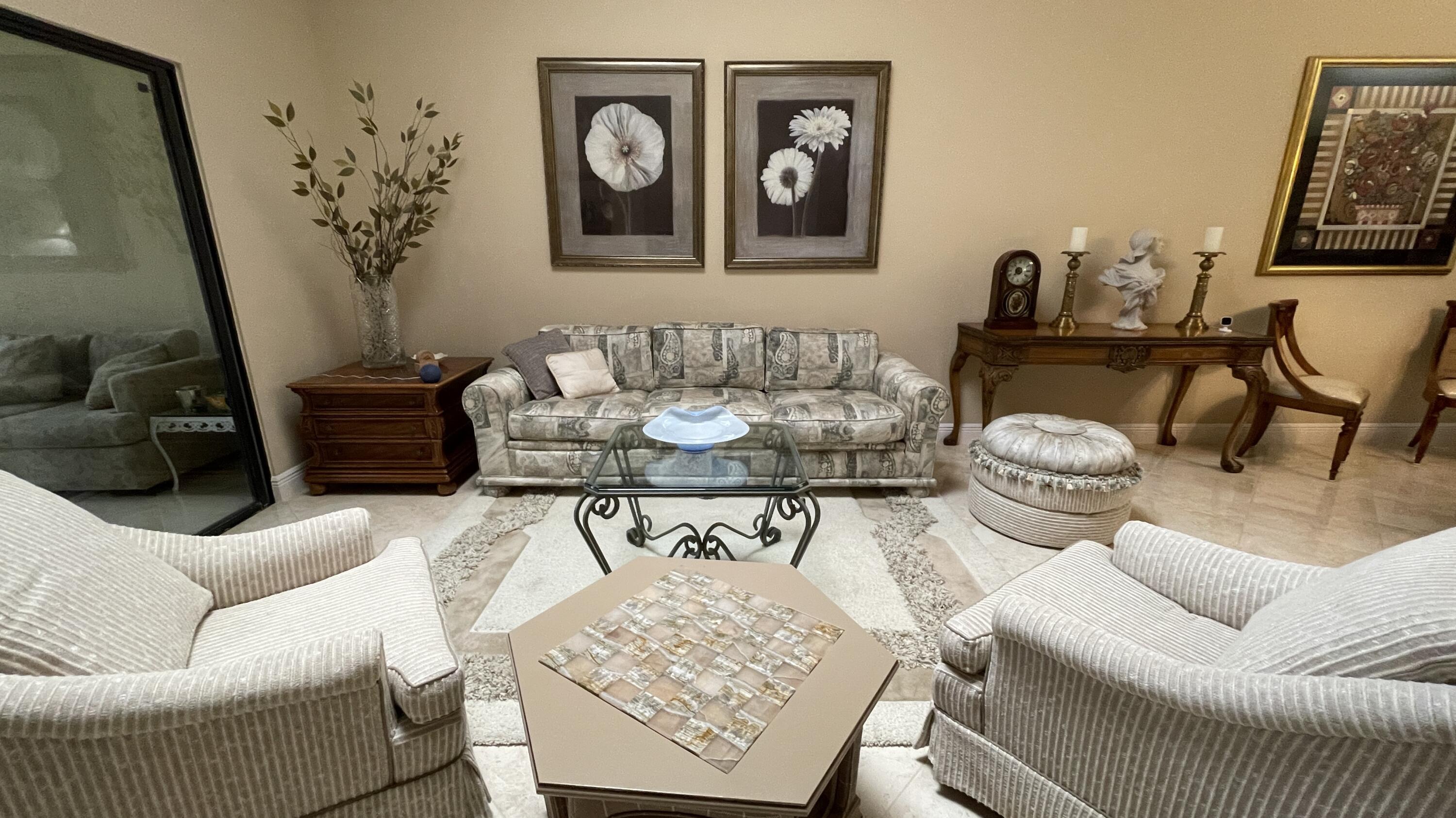 6165 Sunny Pointe Circle