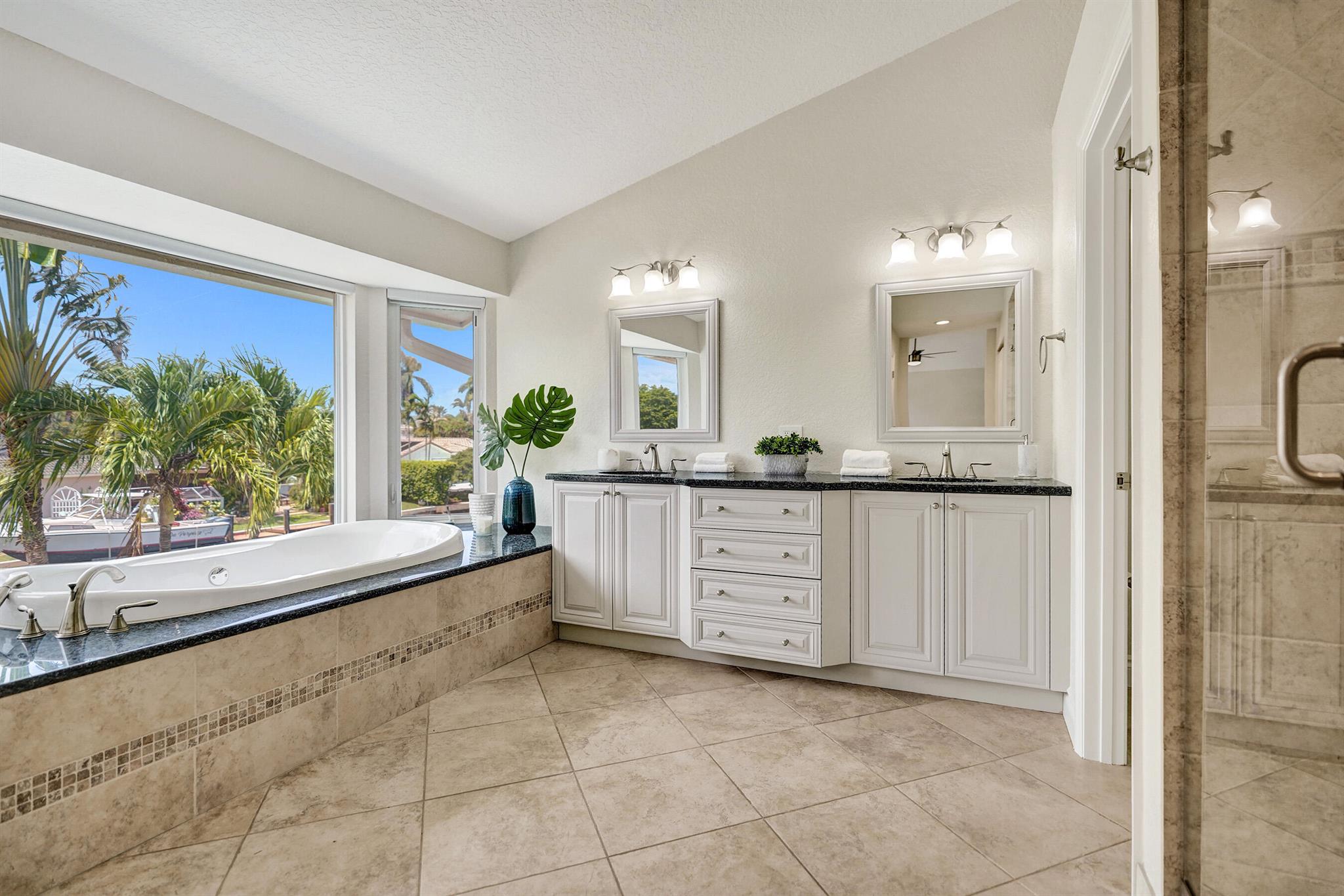 TROPIC ISLE 2ND SEC - Residential