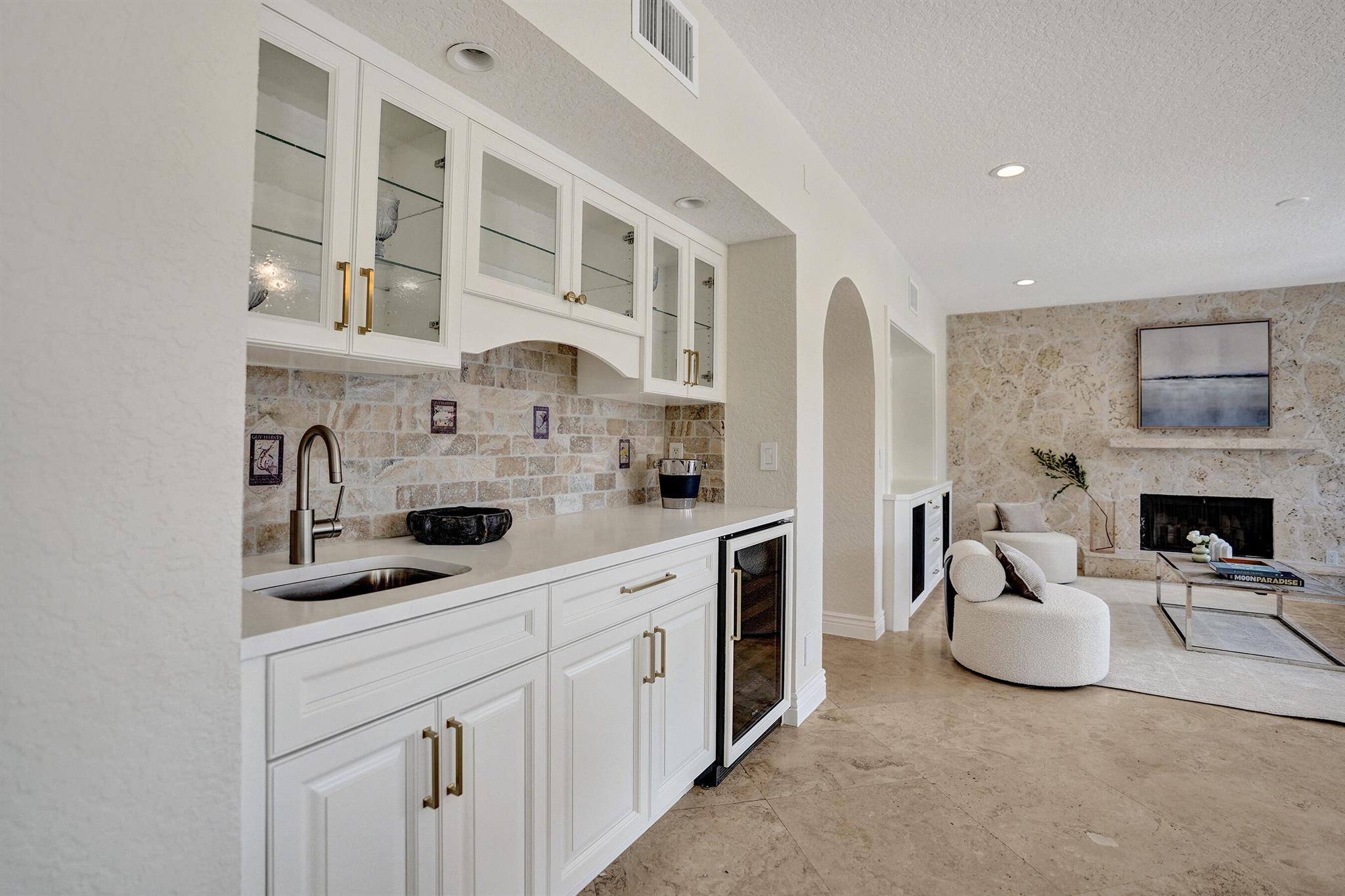 TROPIC ISLE 2ND SEC - Residential