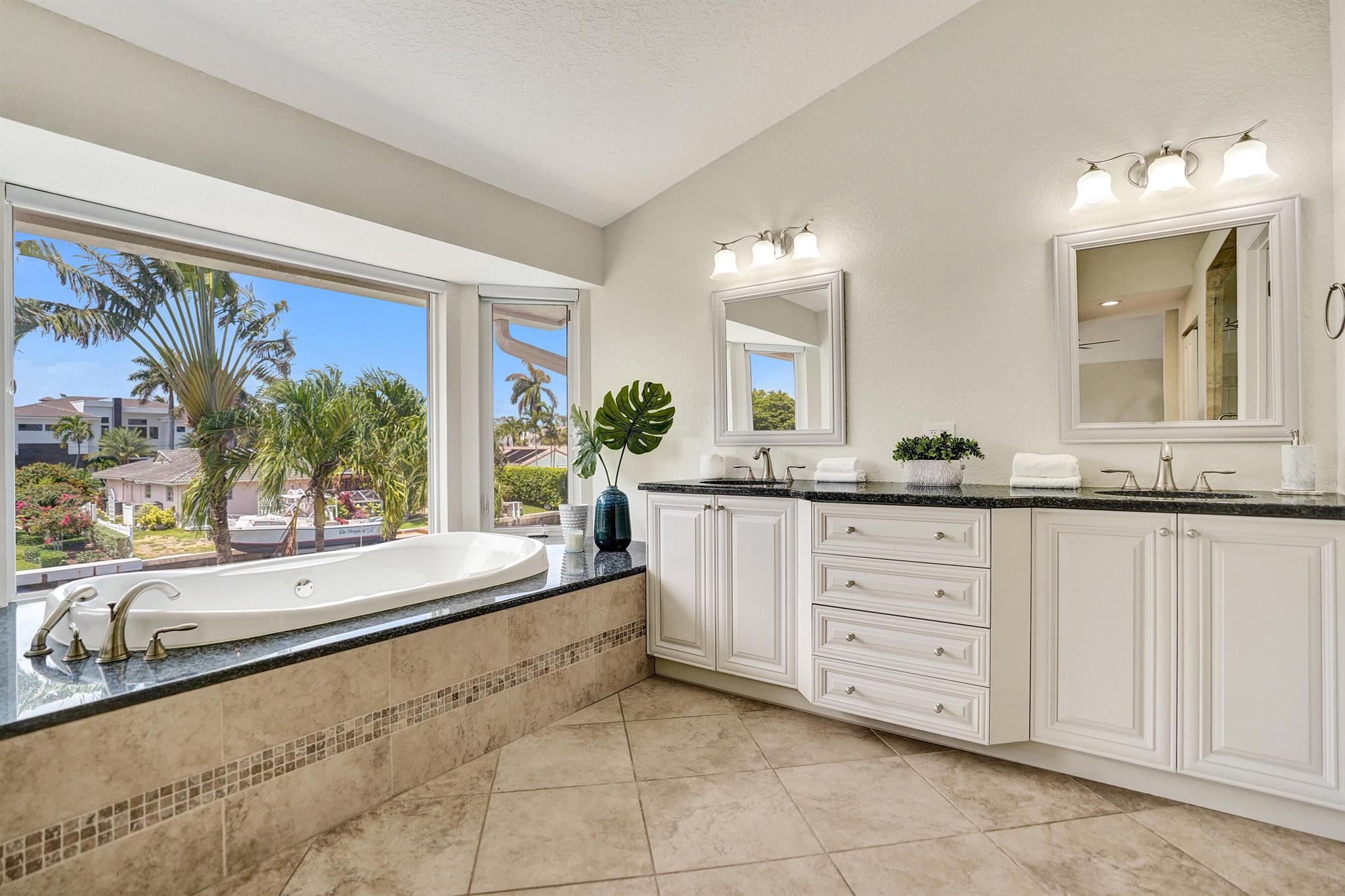 TROPIC ISLE 2ND SEC - Residential