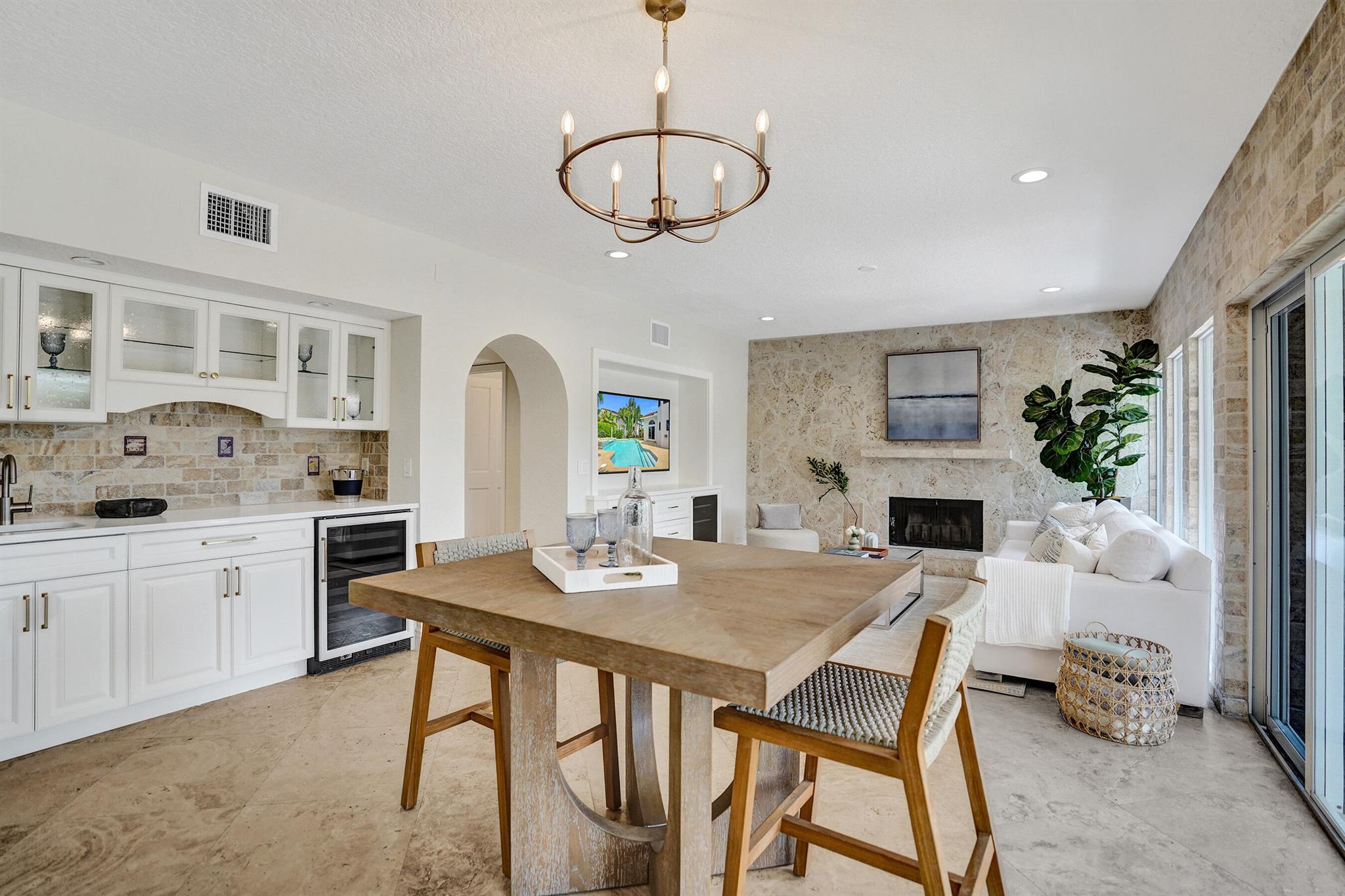 TROPIC ISLE 2ND SEC - Residential