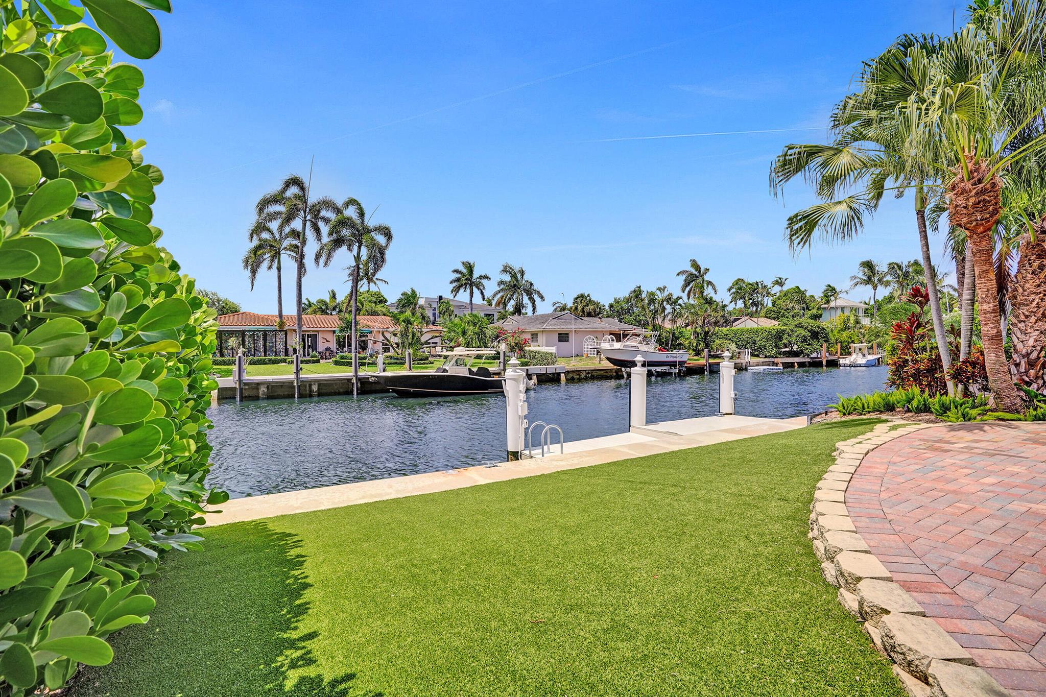 TROPIC ISLE 2ND SEC - Residential