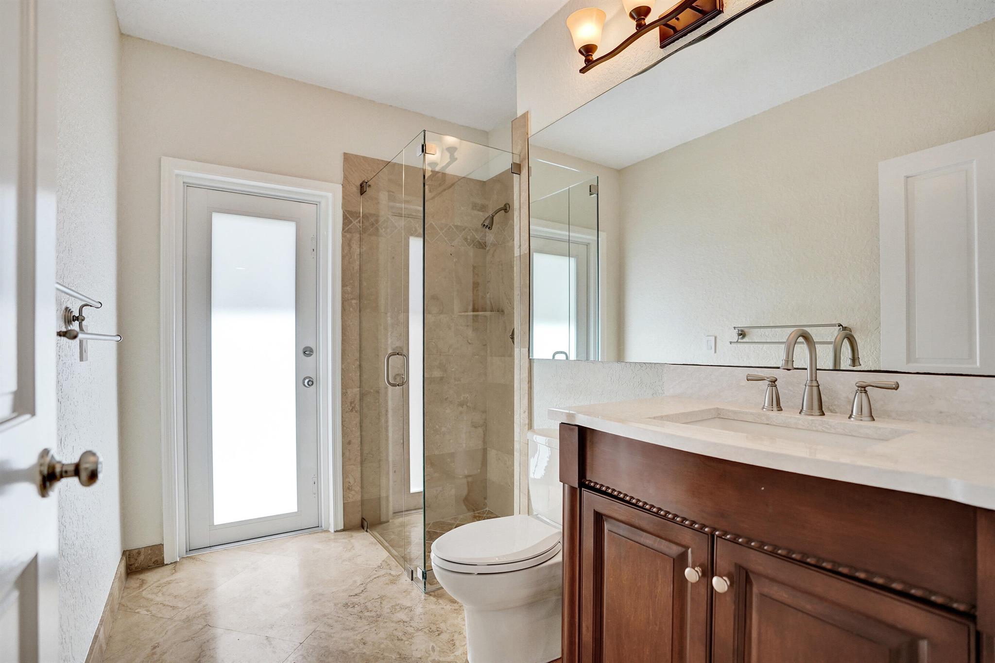 TROPIC ISLE 2ND SEC - Residential