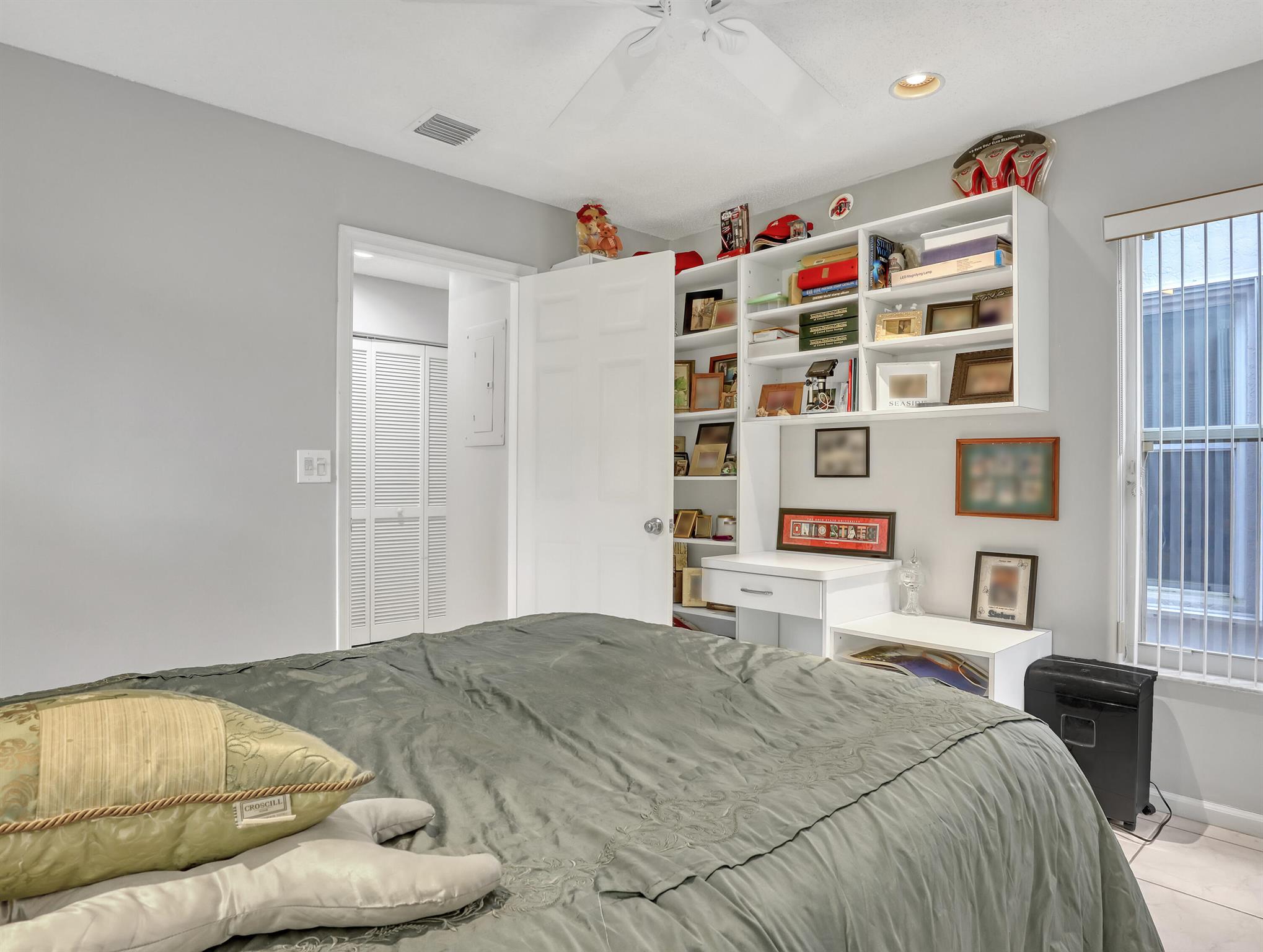 PALM ISLES I, II AND III - Residential