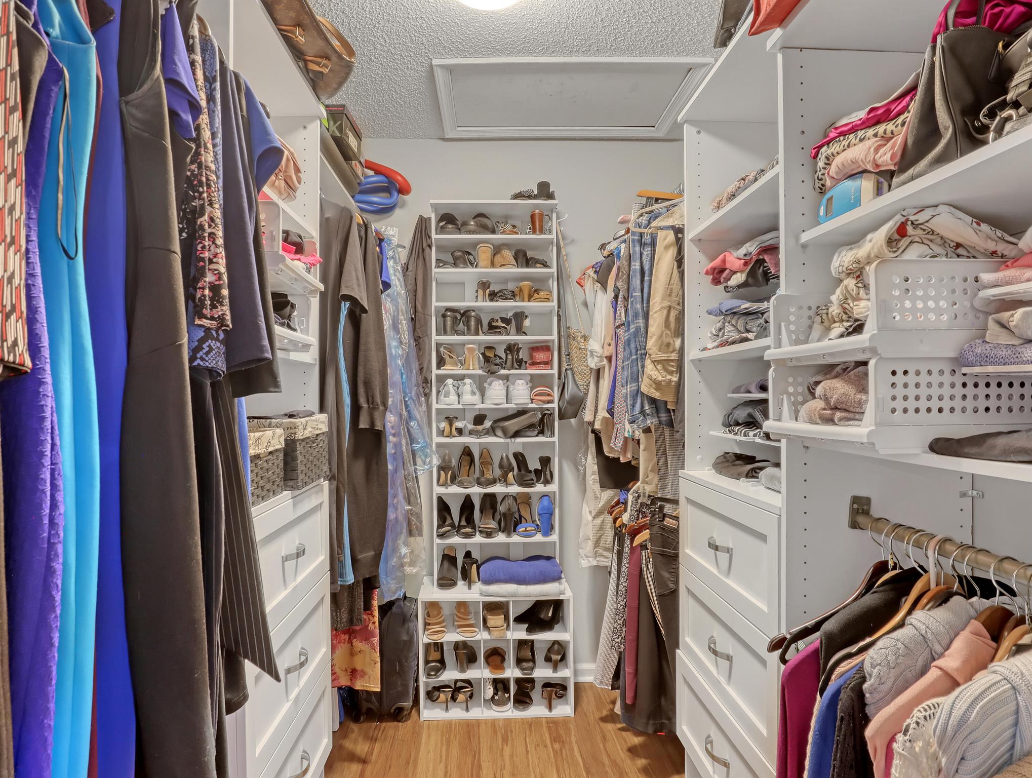 PALM ISLES I, II AND III - Residential