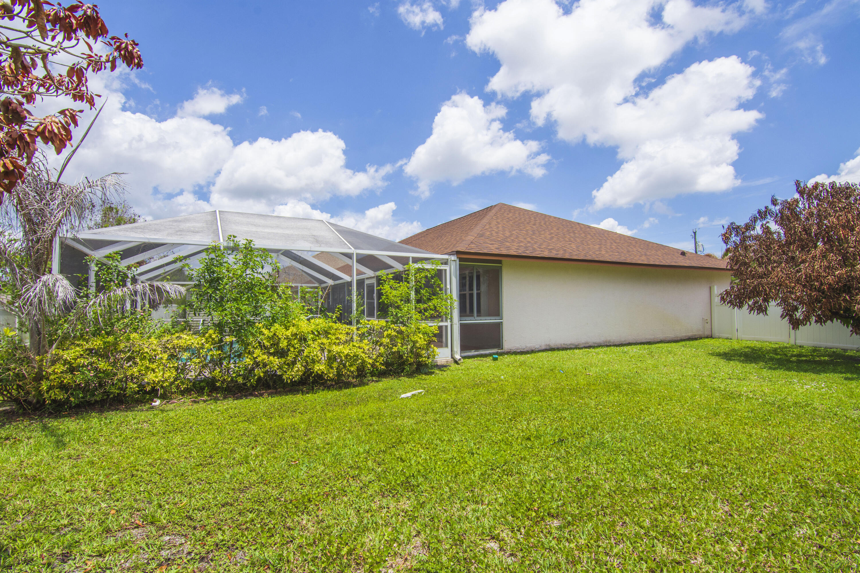 PORT ST LUCIE SECTION 46 1ST REPLAT - Residential