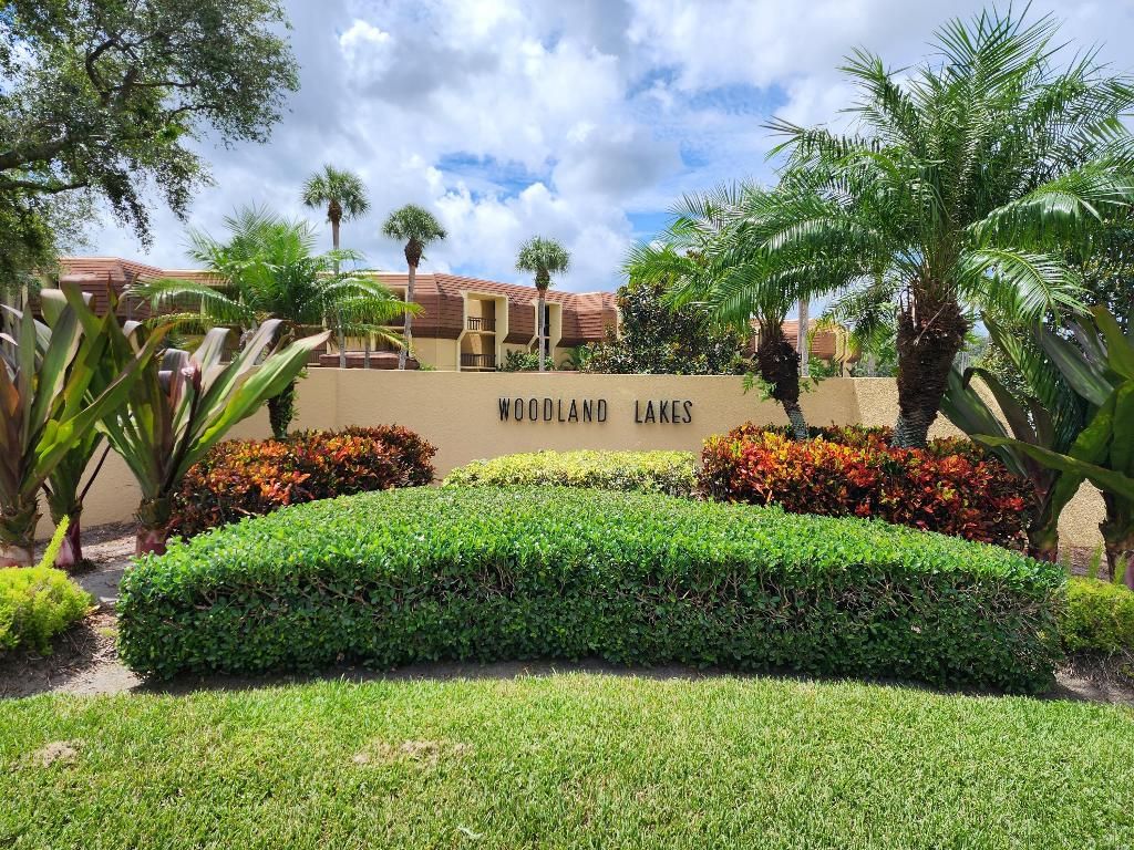 Photo of 5344 Woodland Lakes Drive #223, Palm Beach Gardens, FL 33418 (MLS # R11018705)