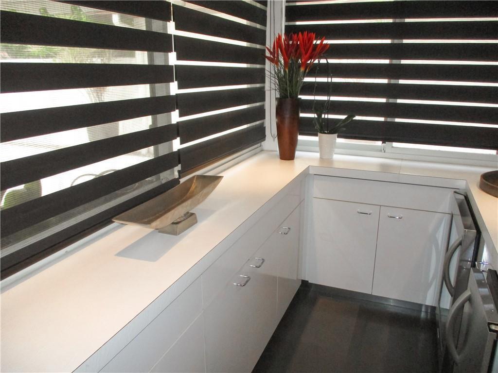 TOWN PLACE CLUB VILLAS - Residential Lease