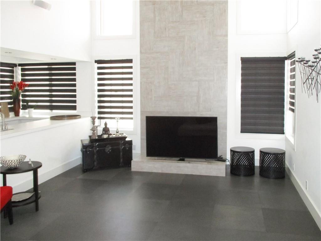 TOWN PLACE CLUB VILLAS - Residential Lease