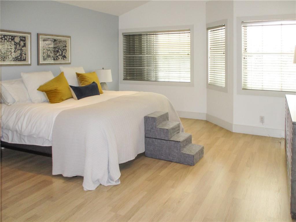 TOWN PLACE CLUB VILLAS - Residential Lease