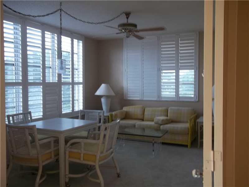 PALM AIRE - Residential