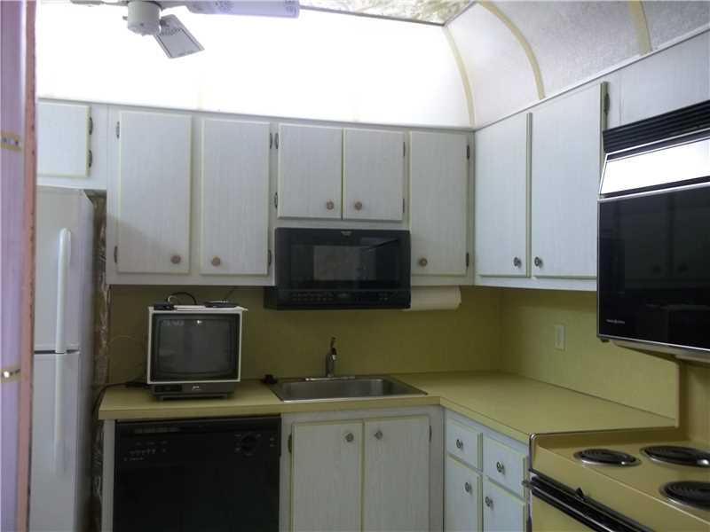 PALM AIRE - Residential