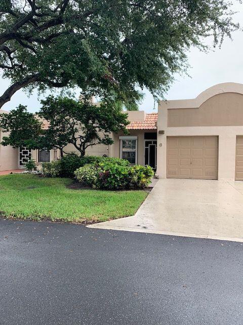 2/2,1 car garage,eat in kitchen,tile throughout,screened patio overlooking magnificient lake view,shutters on windows,low HOA fees, Short walk to active clubhouse with heated pool, tennis and bocce courts,game and exercise rooms,etc.. Close to shopping,restaurants,and entertainment. This magnificient home is a must see !!!