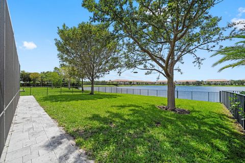 Tiny photo for 8471 Miralago Way, Parkland, FL 33076 (MLS # B26010827)