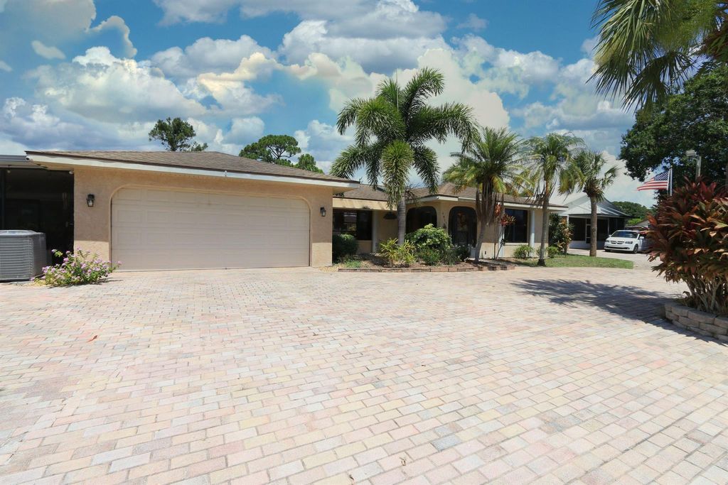 Photo of 4811 Seagrape Drive, Fort Pierce, FL 34982 (MLS # R11094759)
