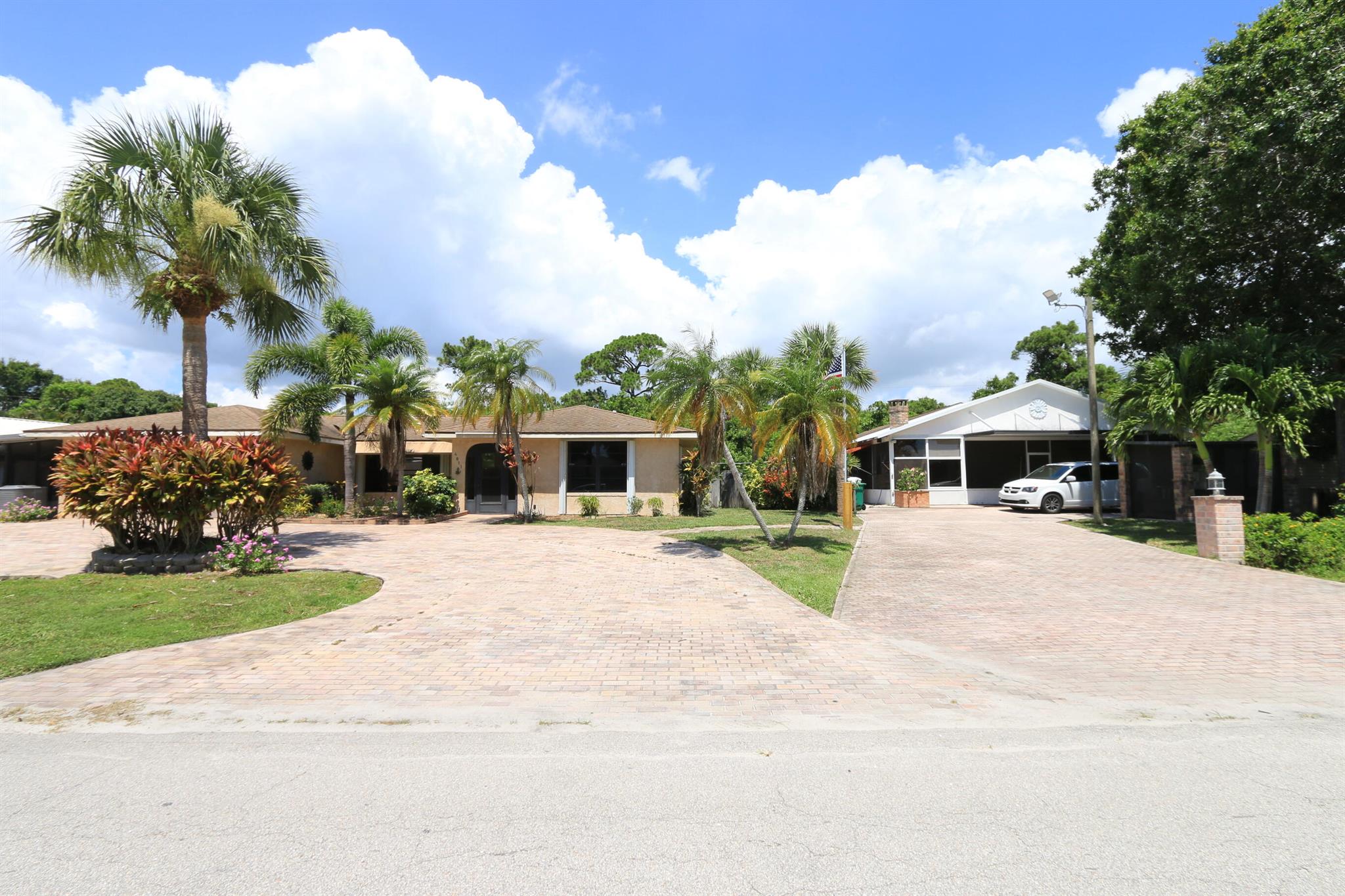 4811 Seagrape Drive