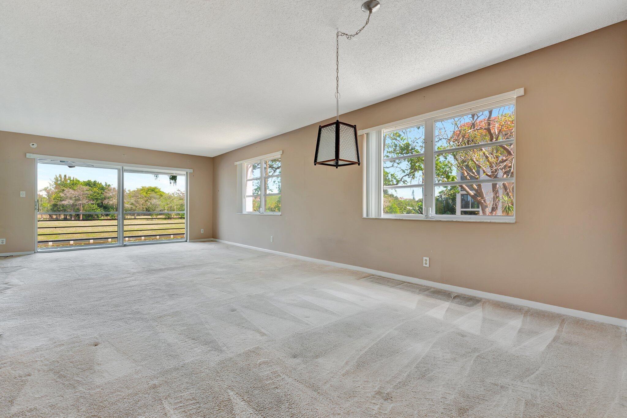 LAS VISTAS - Residential