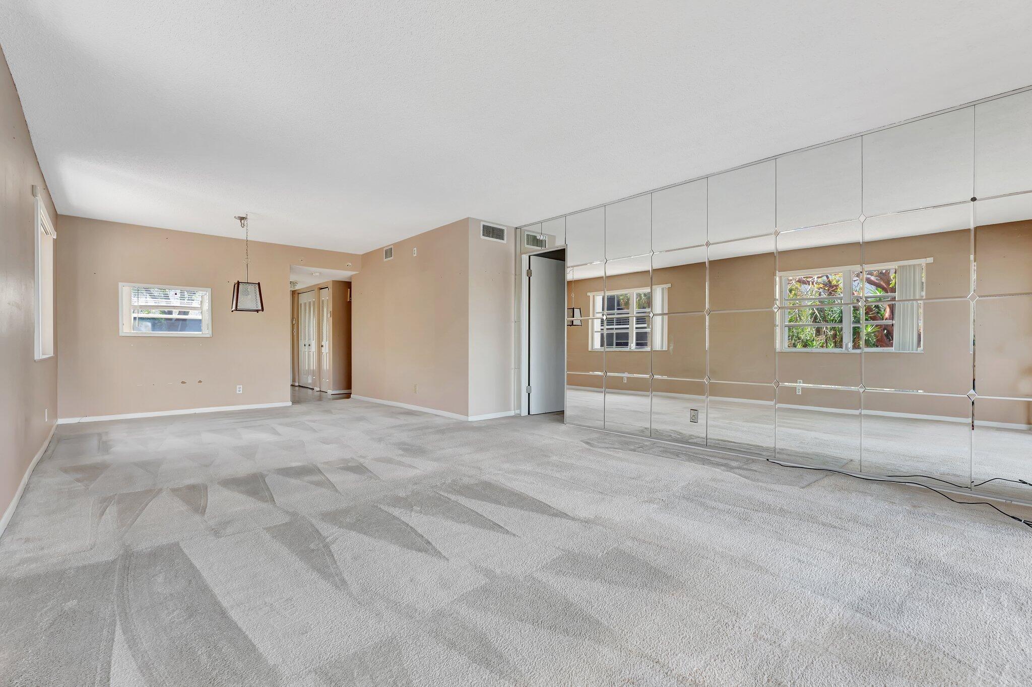 LAS VISTAS - Residential