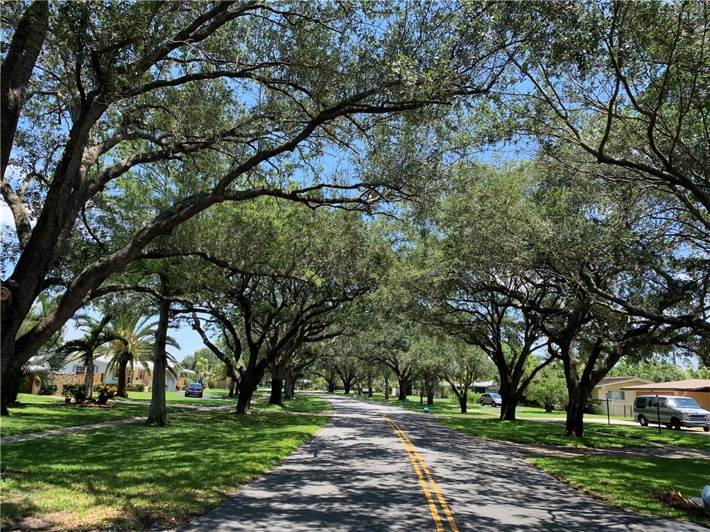 Plantation Park 43-18 B - Residential