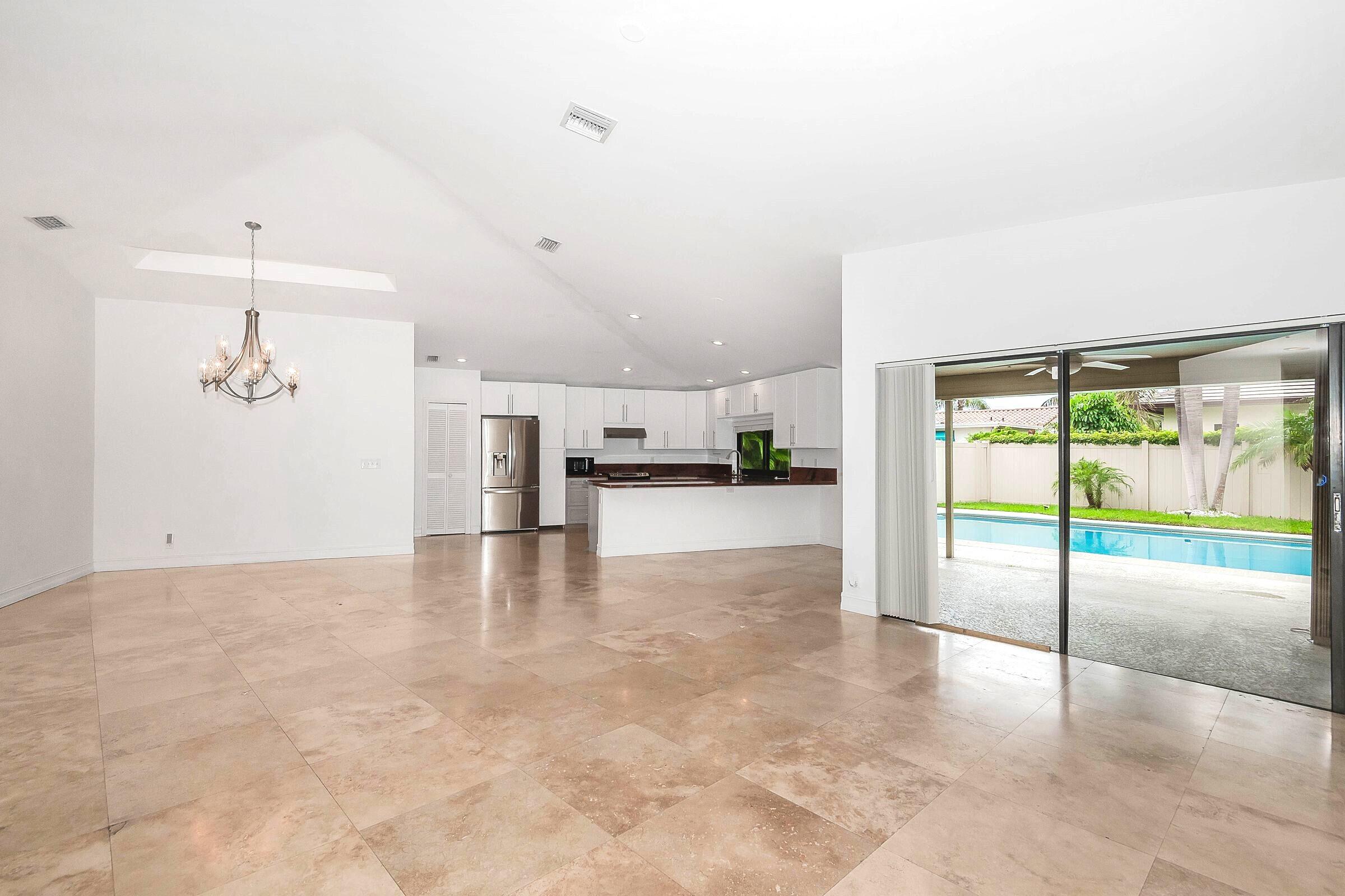 BOCA WOODS - Residential Lease