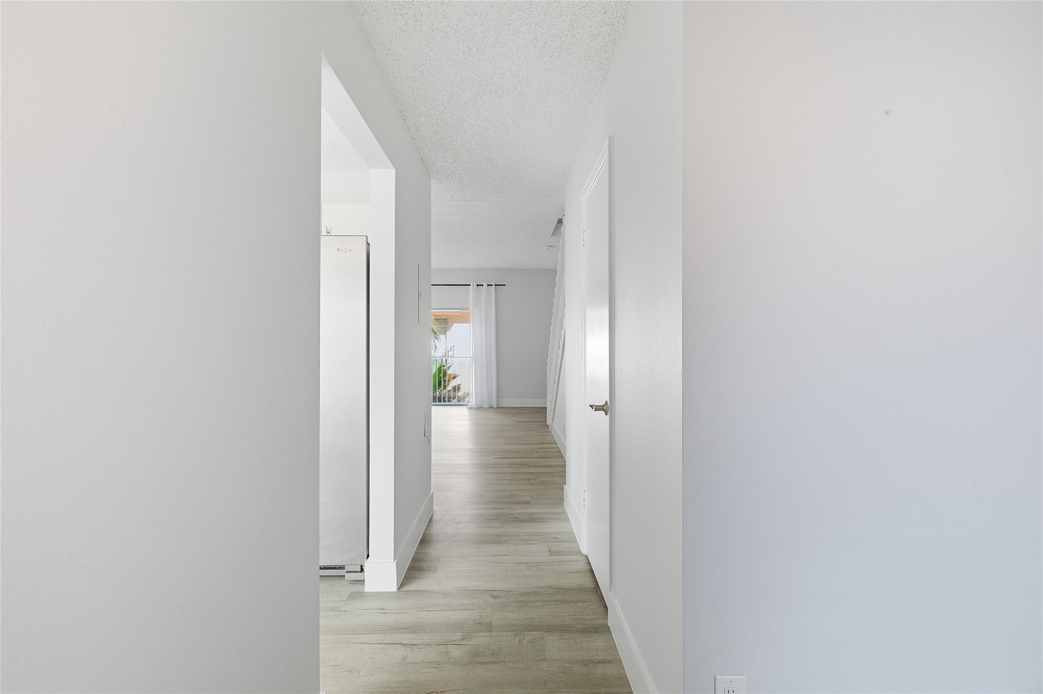 2381 NE 14th Street Causeway 206