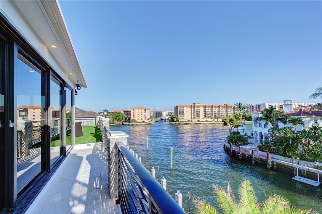 BLUE INLET LT 9 BLK 5 - Residential