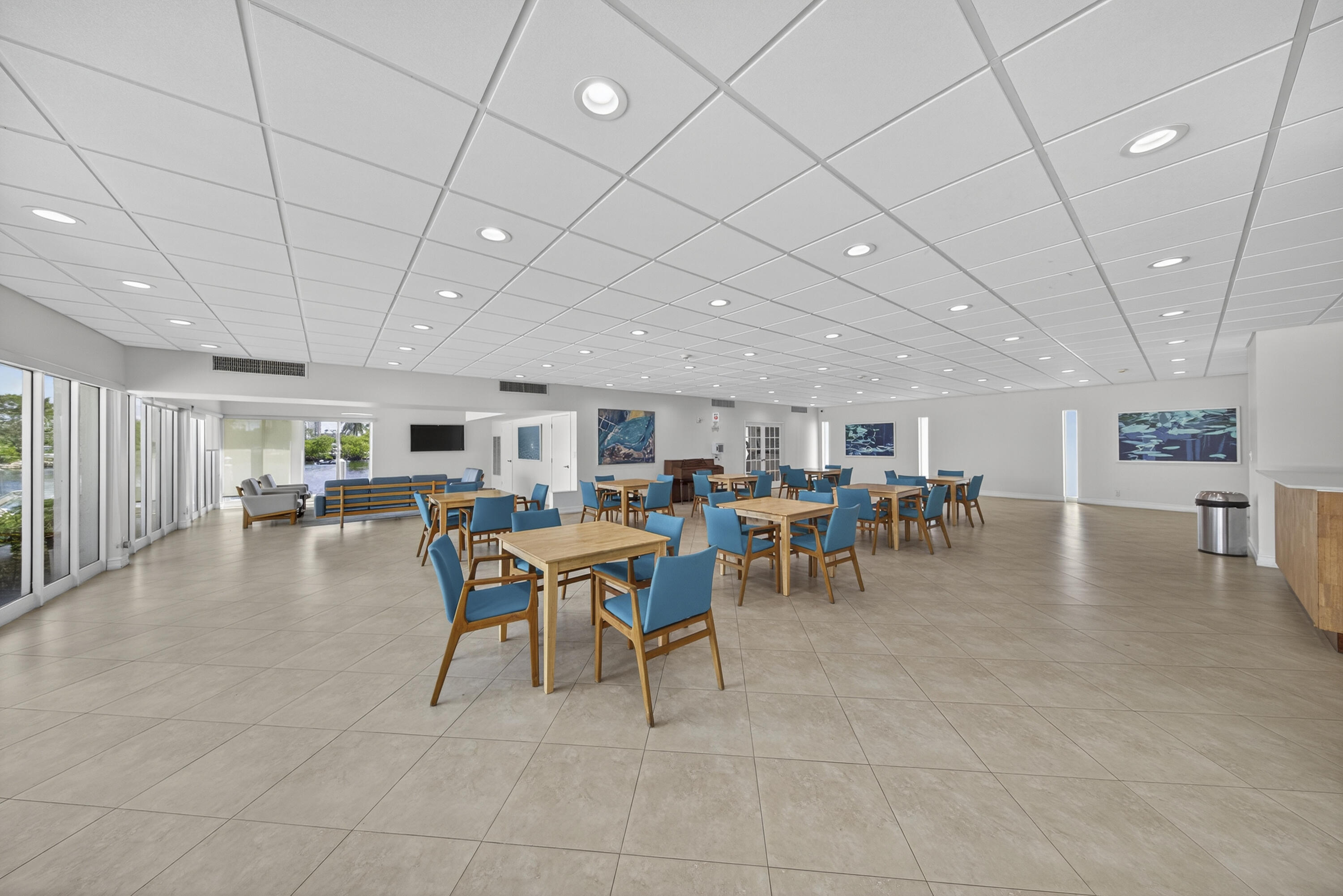 EAST POINT TOWERS CONDO - Residential