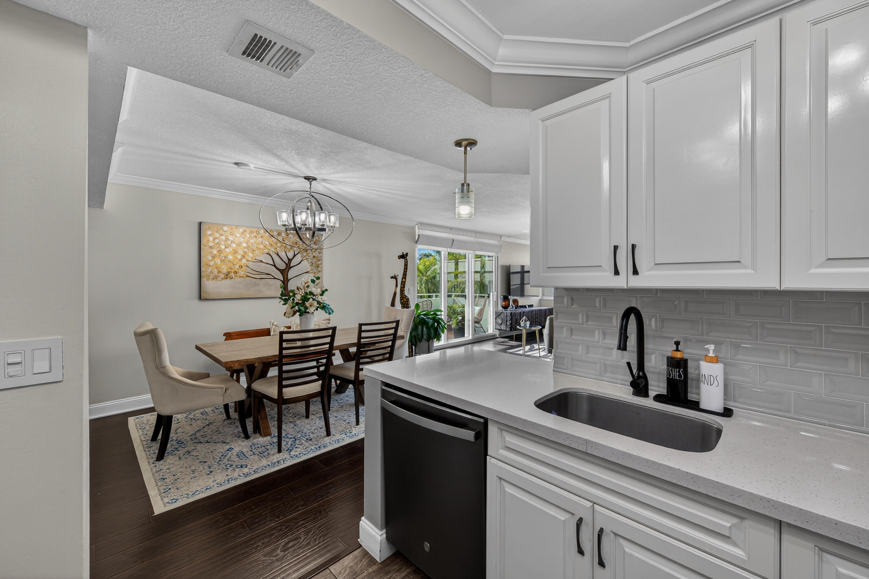 EAST POINT TOWERS CONDO - Residential