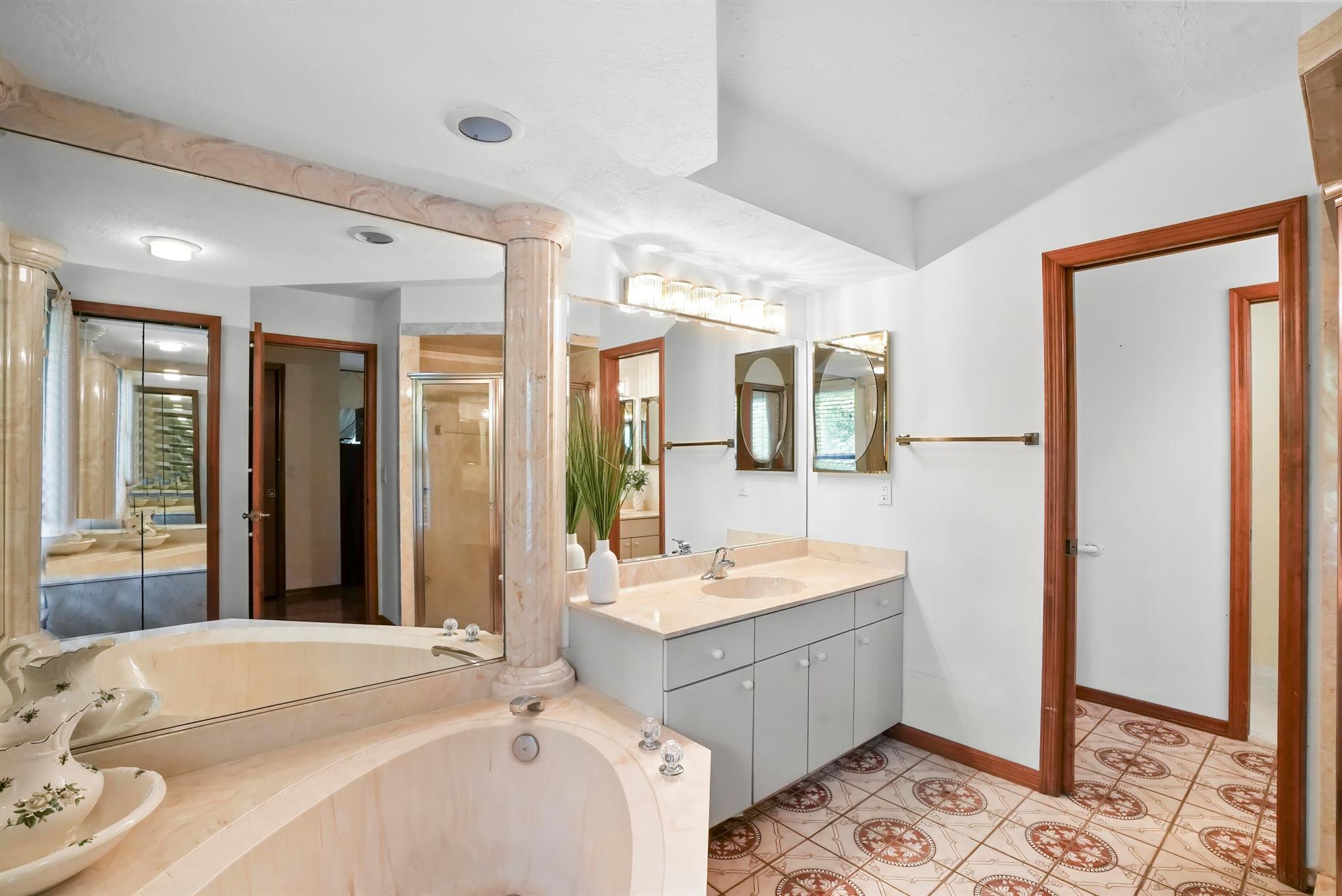 Floresta Gardens - Residential