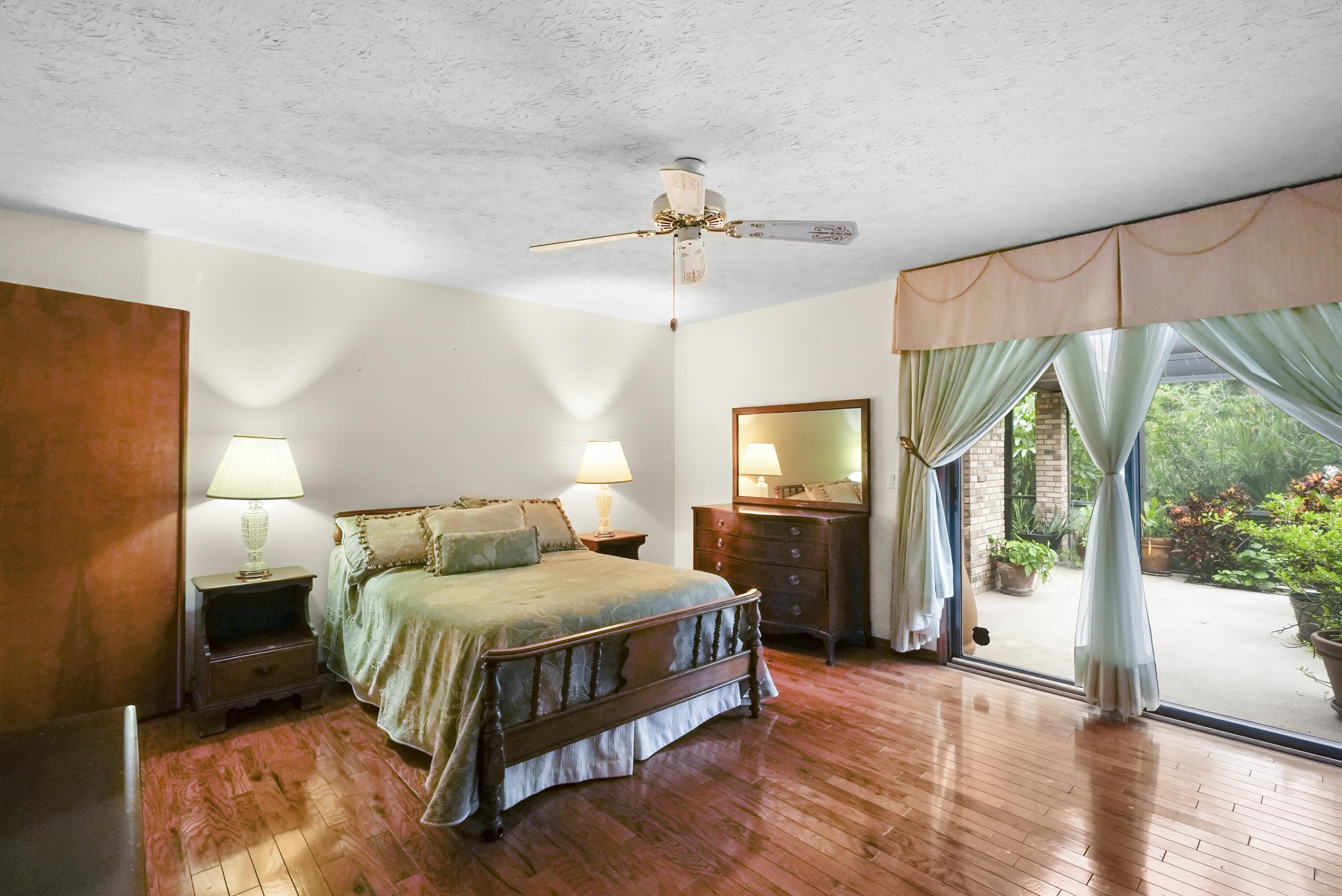 Floresta Gardens - Residential