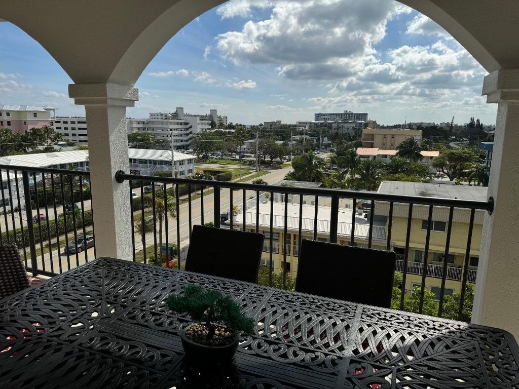 Photo of 191 S Ocean Drive #614, Deerfield Beach, FL 33441 (MLS # F10472869)