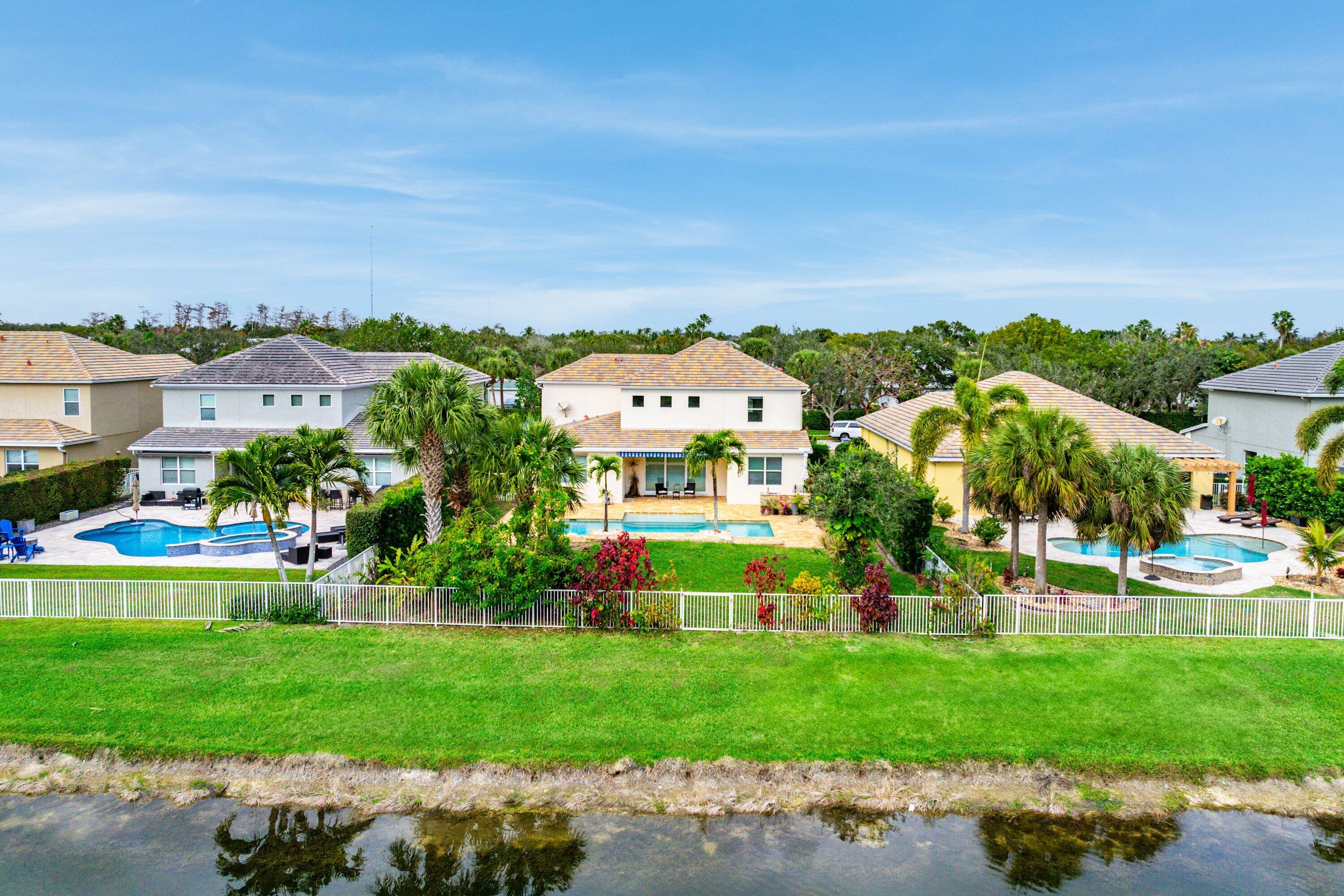 LADERA PUD - Residential