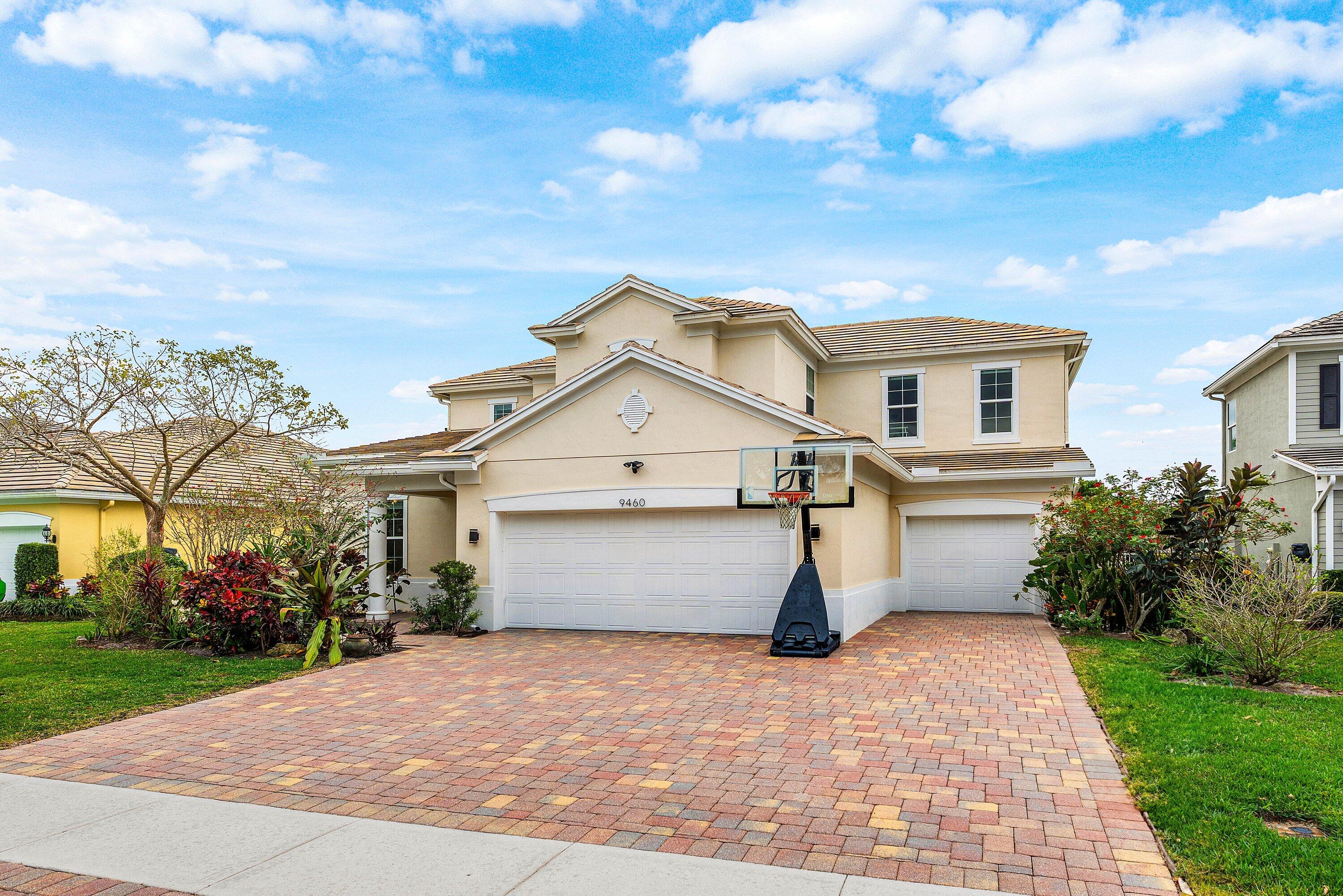 LADERA PUD - Residential