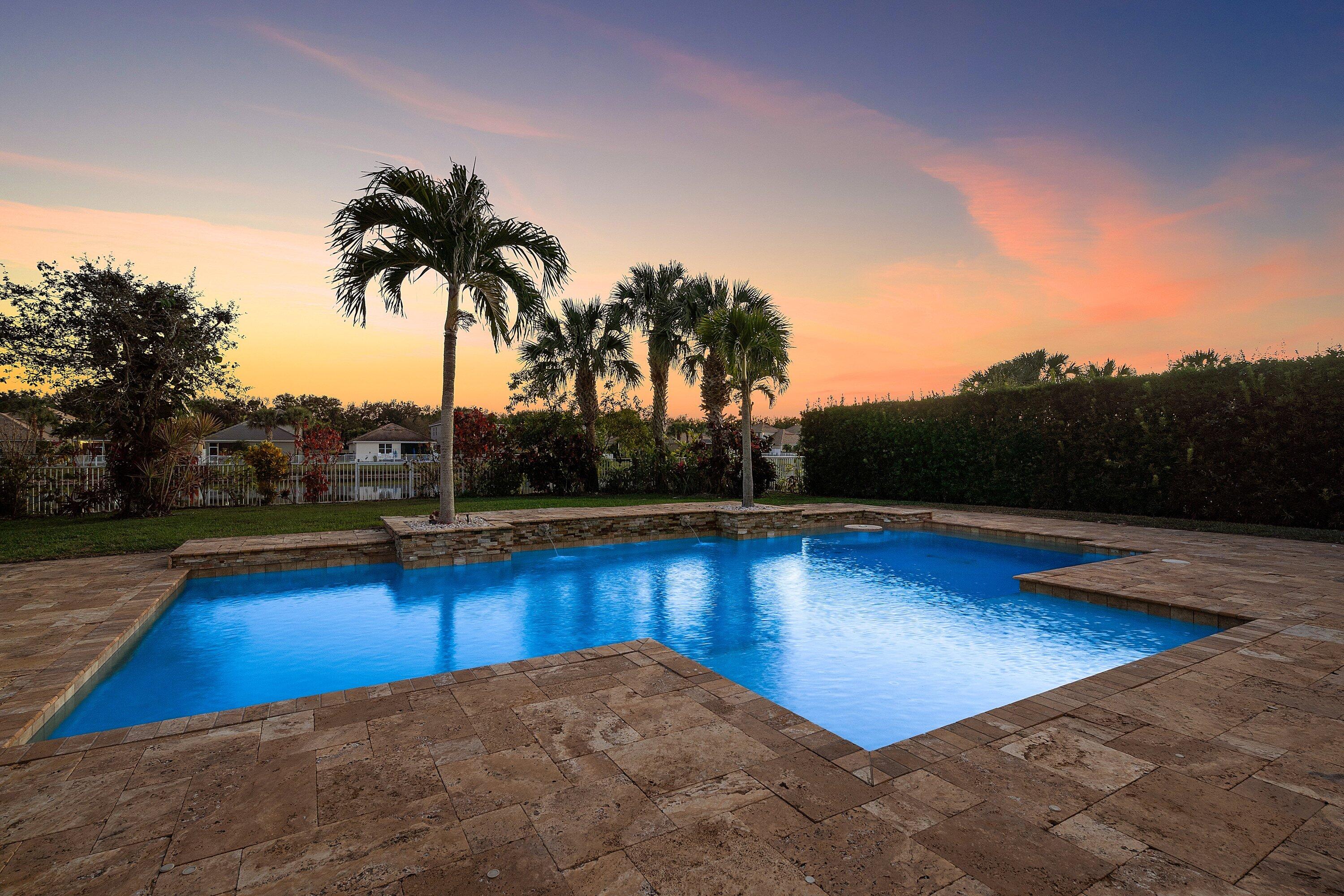 LADERA PUD - Residential