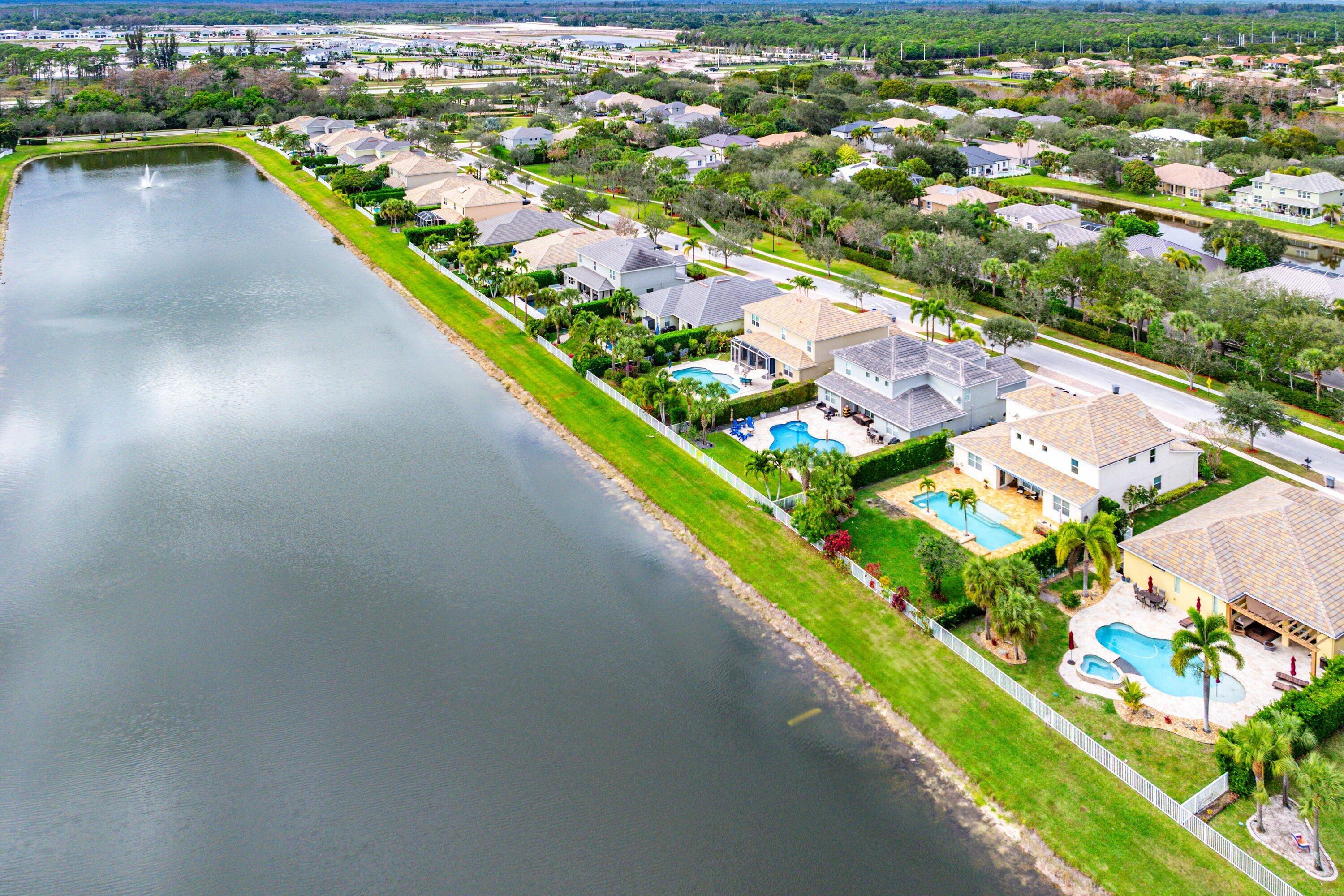 LADERA PUD - Residential