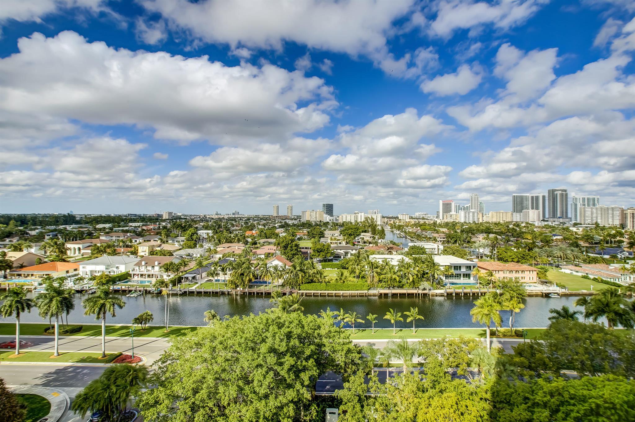 HARBORSIDE - Residential