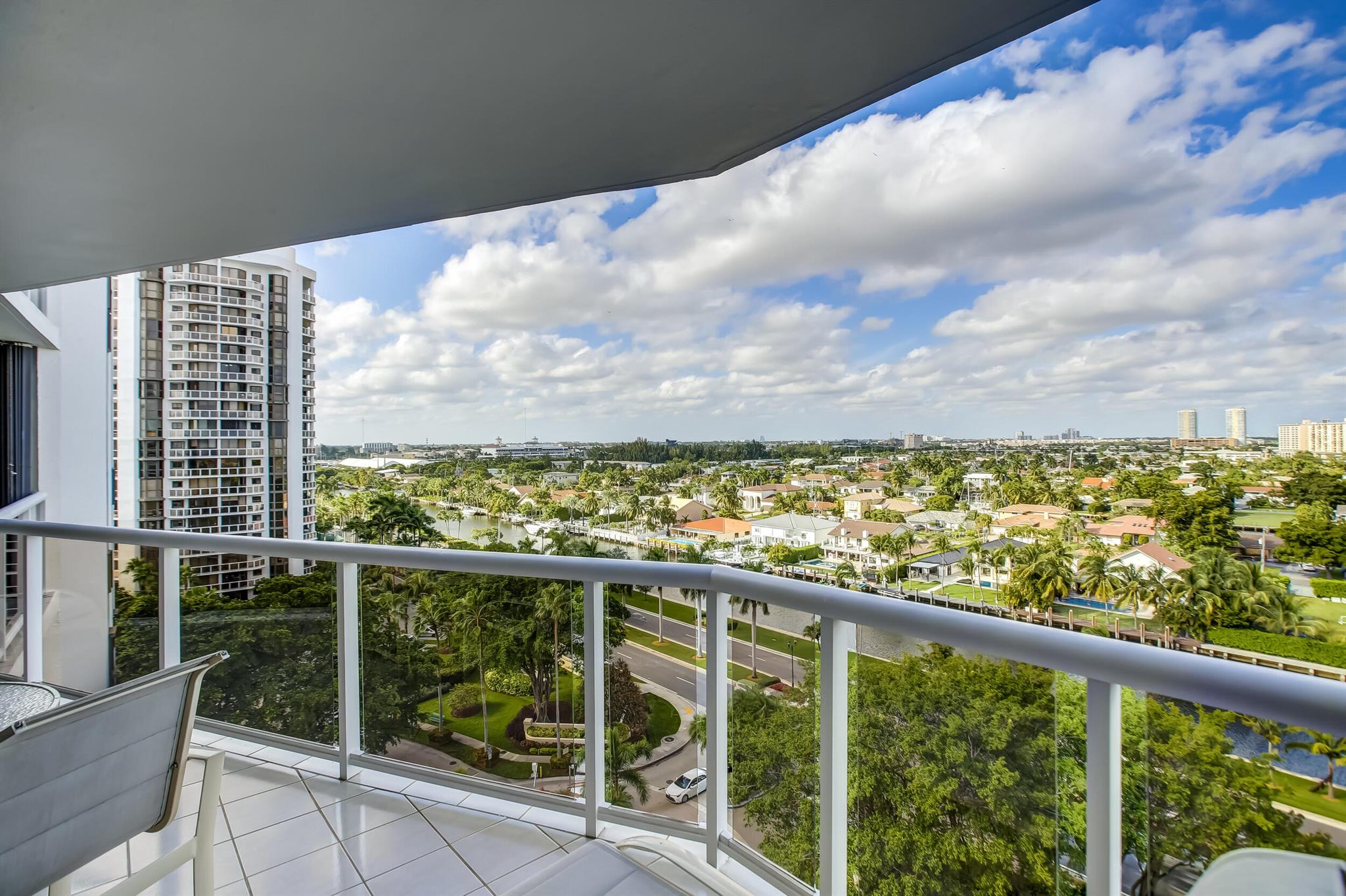 HARBORSIDE - Residential