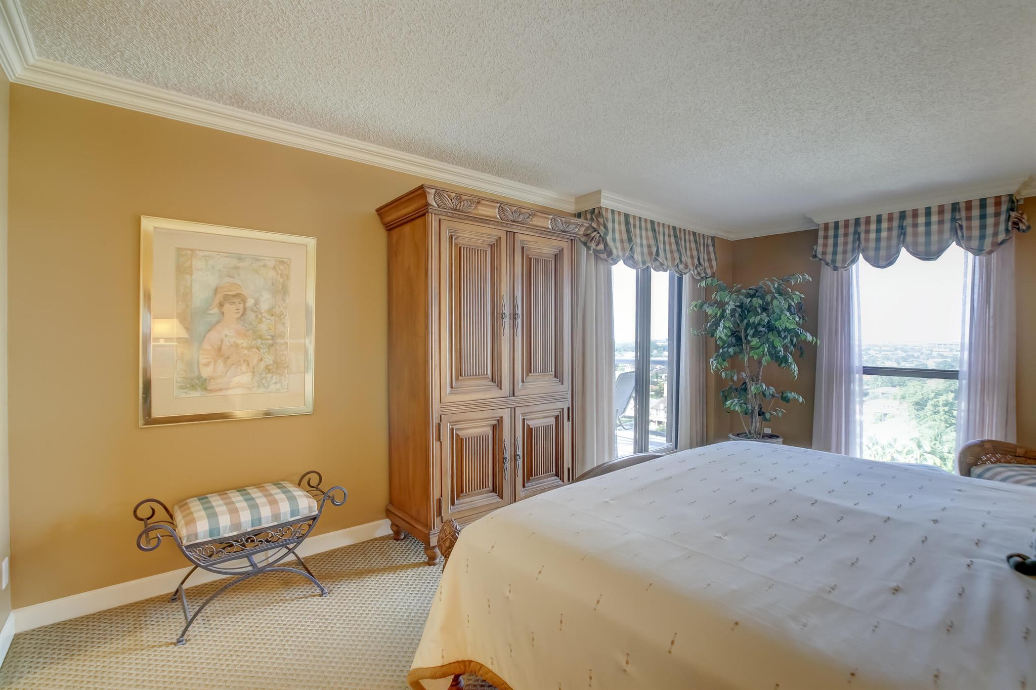 HARBORSIDE - Residential